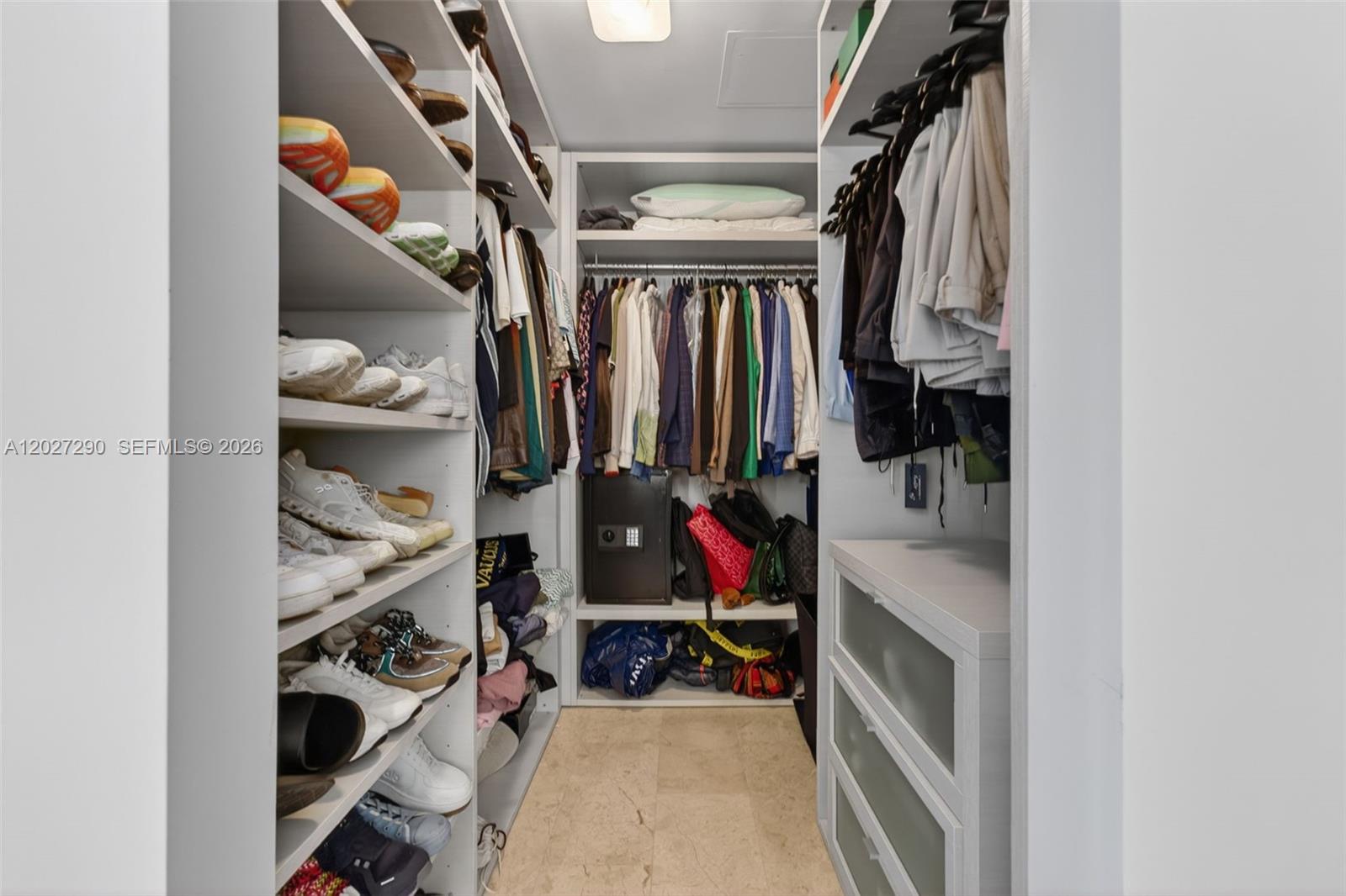 RISE CONDO - Residential Lease