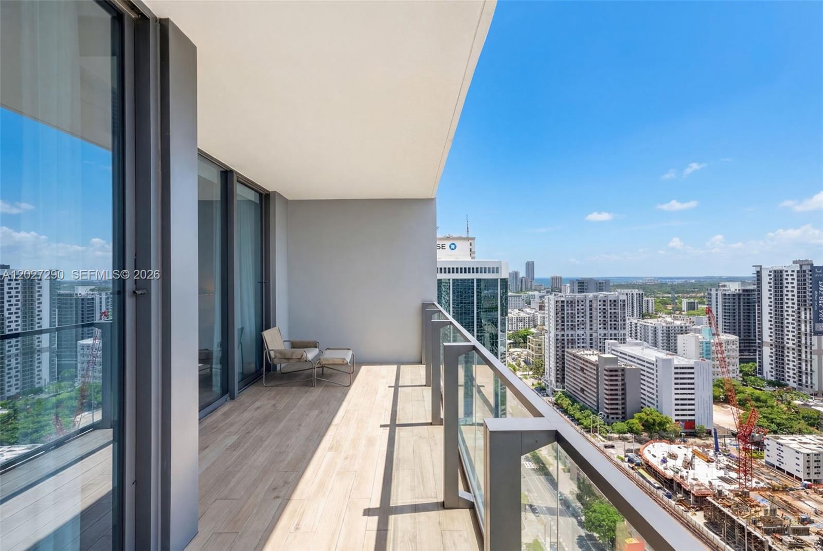 Stunning wide open views and a spacious, opulent interior priced well below market at Rise - this spacious 1/1.5 features marble flooring, quartz counters, and beautifully decorated - available either furnished or unfurnished. Self parking included. Rise in Brickell City Center is the ultimate lifestyle and location with all dining, shopping and fitness options steps away plus luxurious amenities and superior staff services. Note only first and security required at move in.  A beautiful residence with outstanding views, offering Brickell's best lifestyle.
Please schedule on showingtime, and text listing agent to confirm.