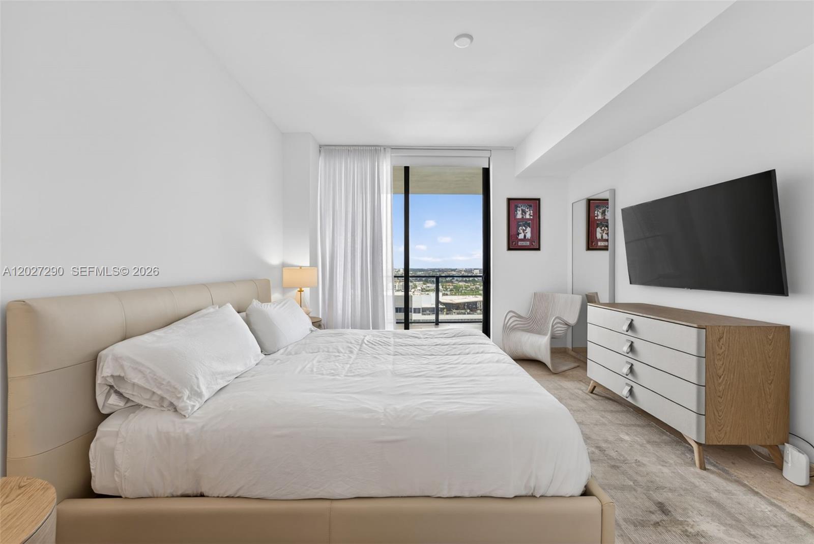 RISE CONDO - Residential Lease