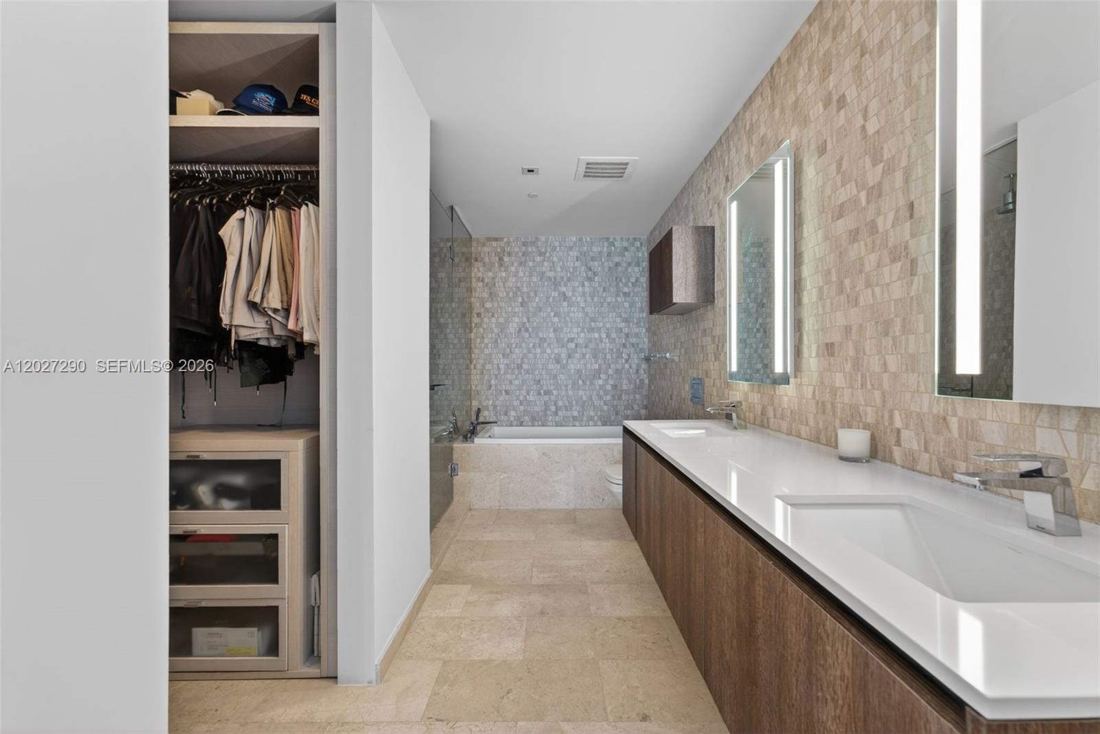 RISE CONDO - Residential Lease