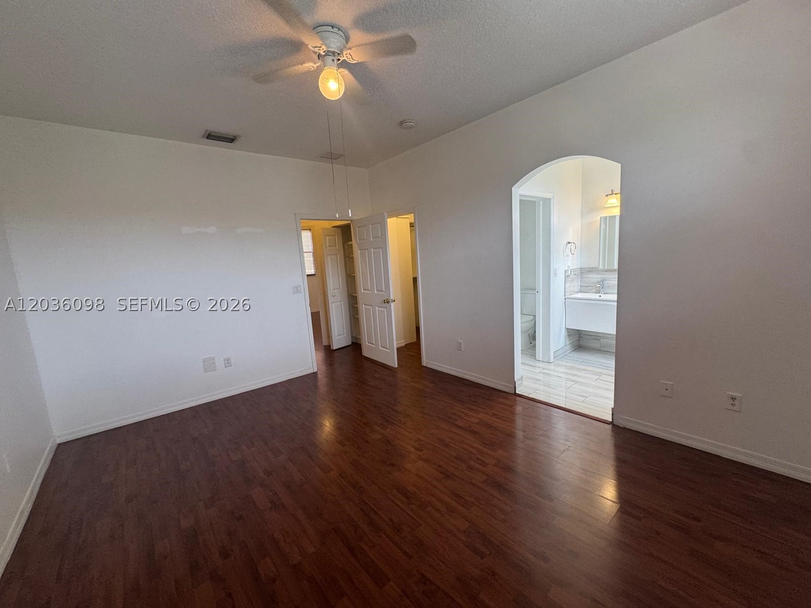 VILLAS AT HARBOR ISLES CO - Residential