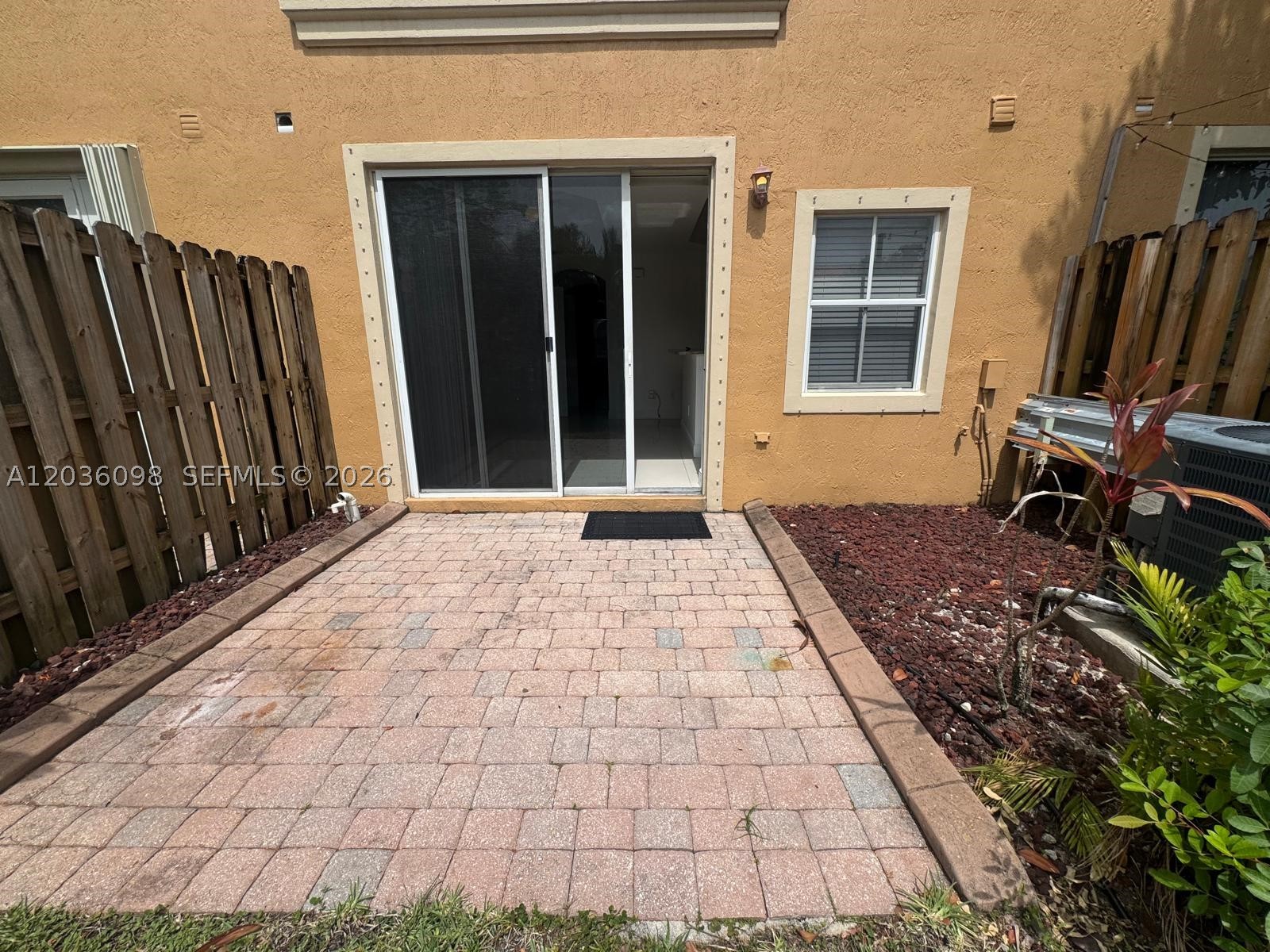 VILLAS AT HARBOR ISLES CO - Residential
