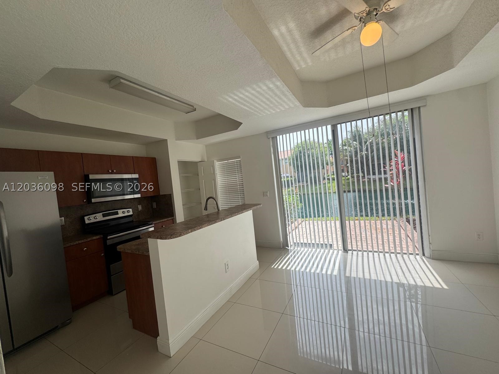 VILLAS AT HARBOR ISLES CO - Residential