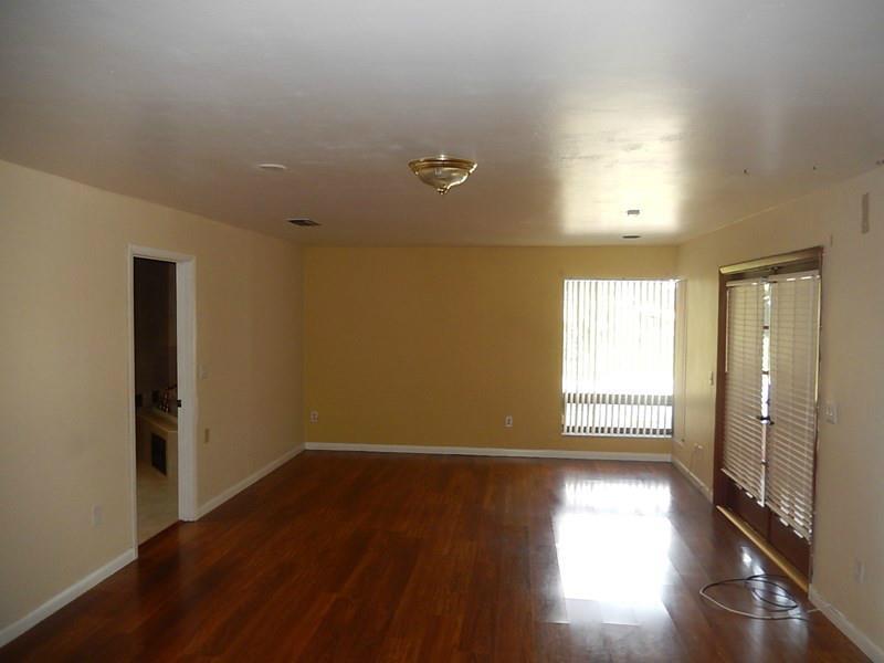 COUNTRY CLUB RANCHES SEC - Residential