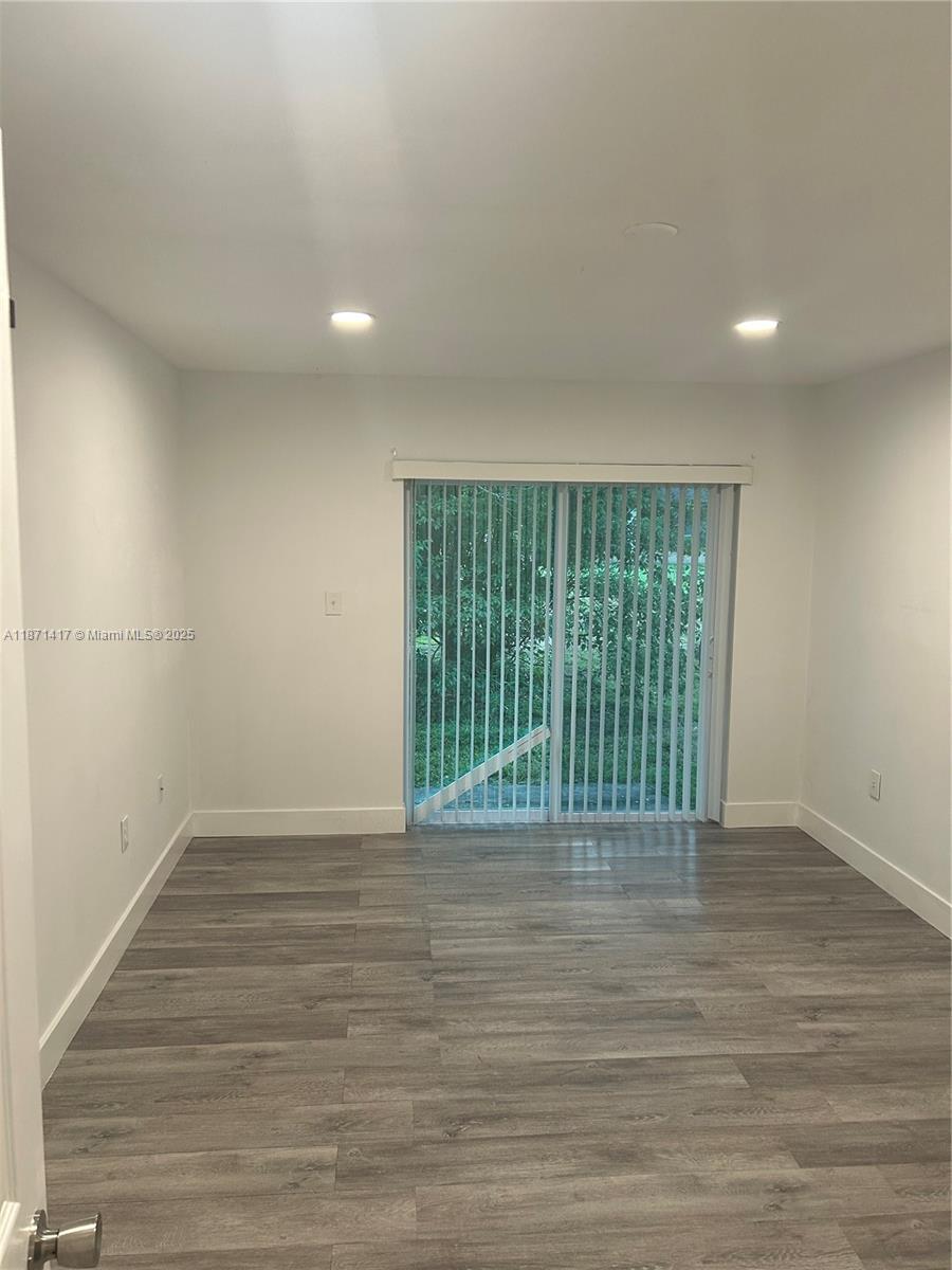 POINCIANA RE-PLAT PT OF NB - Residential