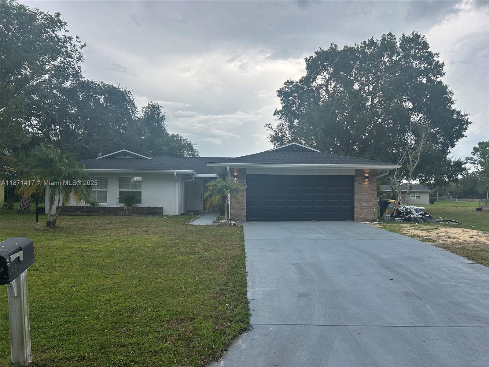 POINCIANA RE-PLAT PT OF NB - Residential