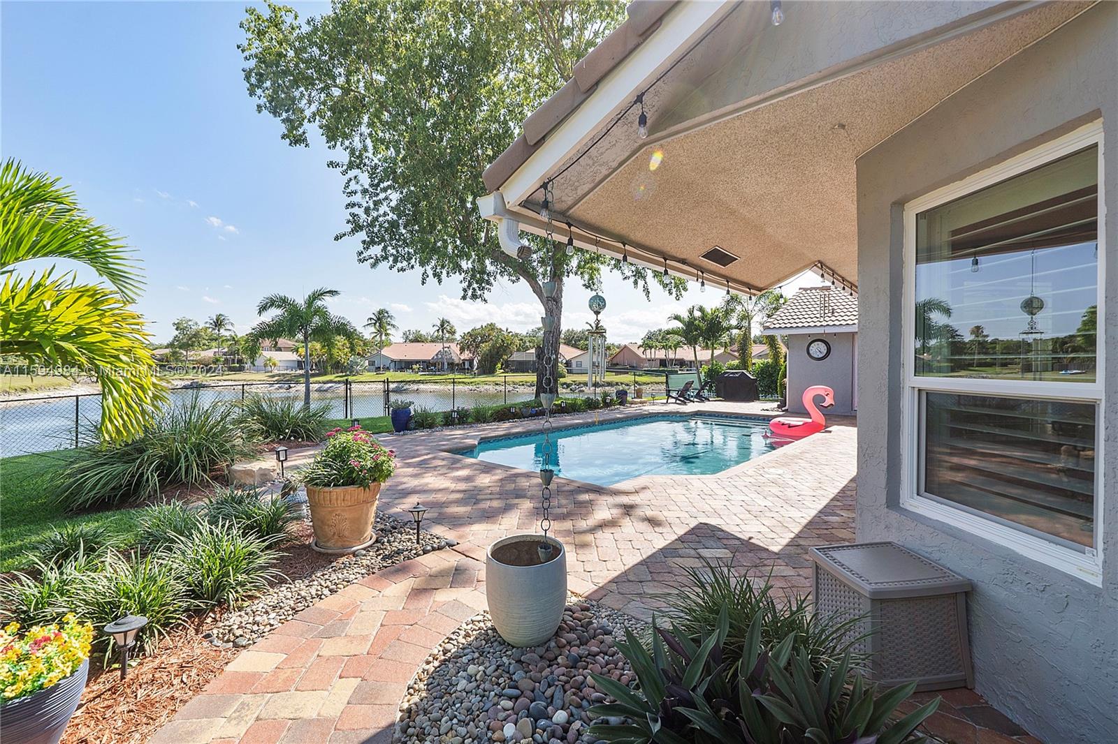 PINE RIDGE - Residential