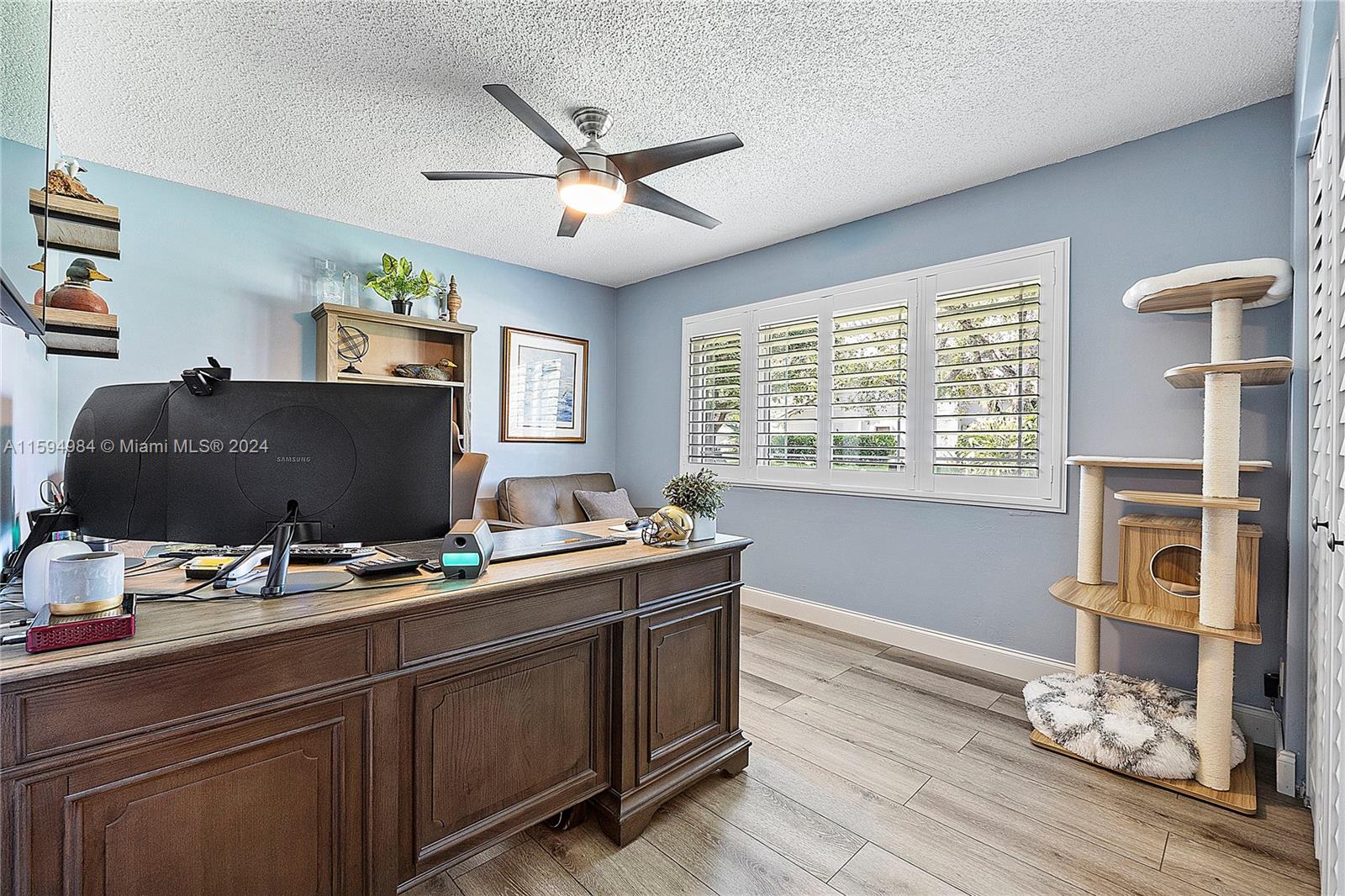 PINE RIDGE - Residential