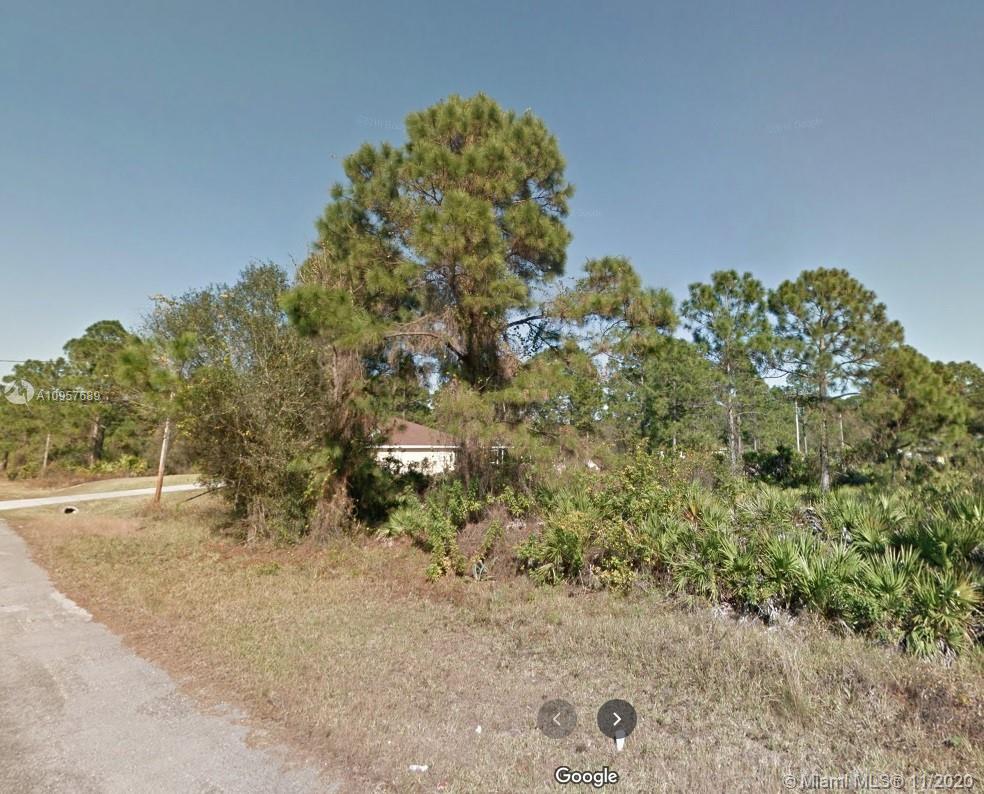Great vacant lot on paved road in area of very nice homes and growing area. New home was built next to the lot last year. build now or invest for the future.