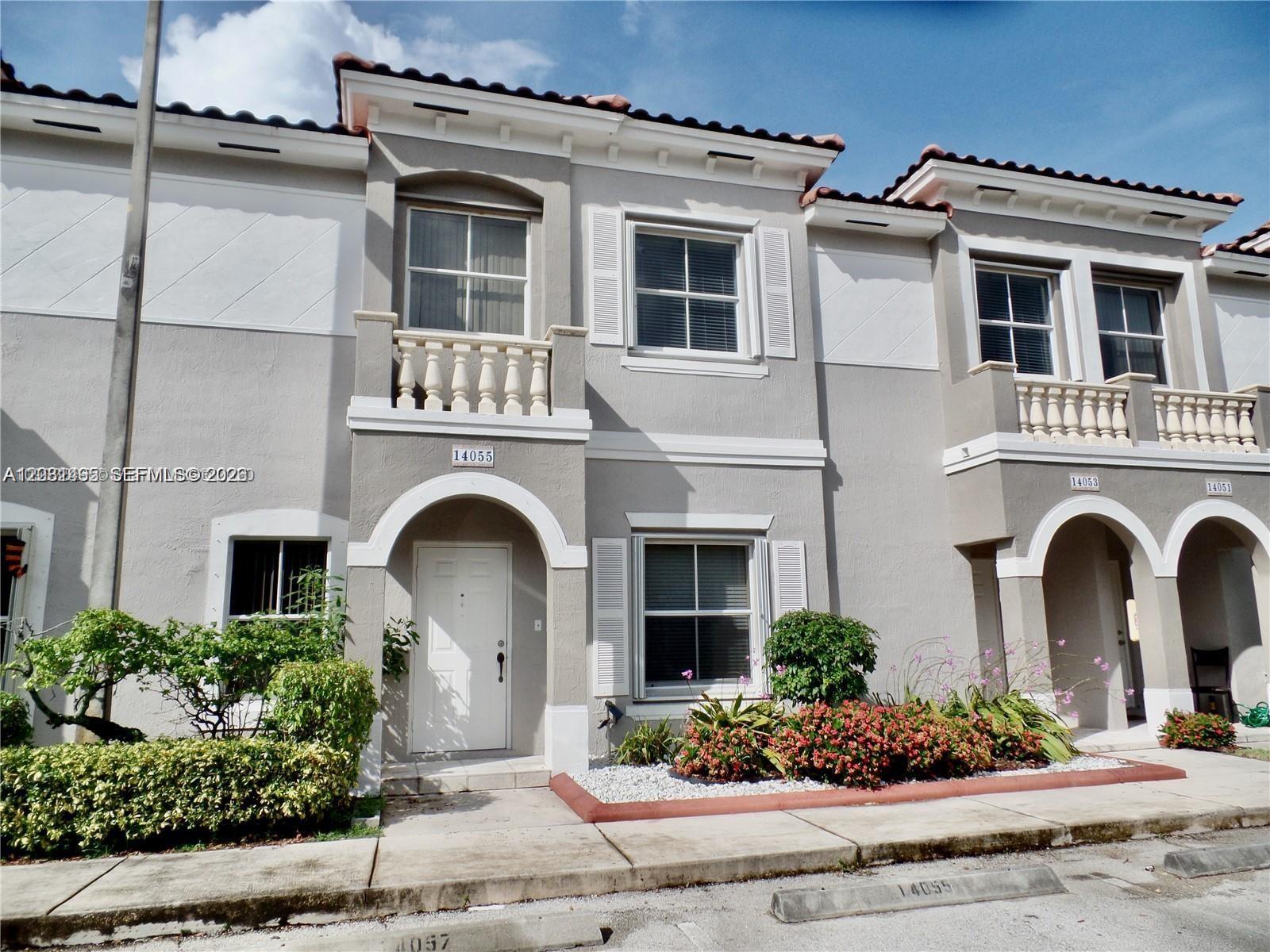LAS TERRAZAS AT VIZCAYA C - Residential