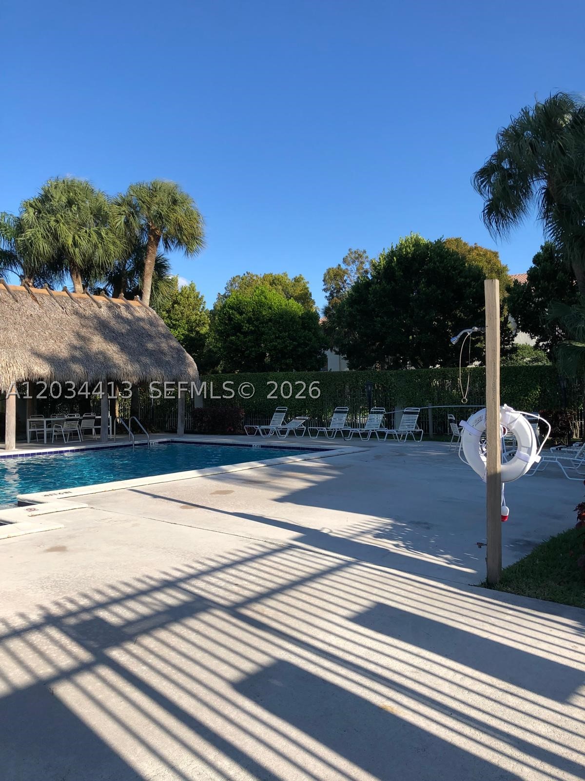 IMAGES AT PEMBROKE POINTE - Residential Lease