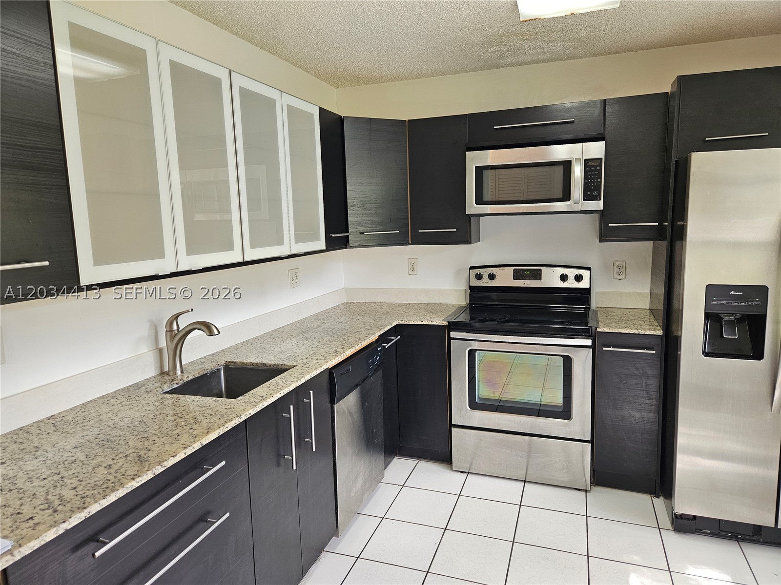 IMAGES AT PEMBROKE POINTE - Residential Lease