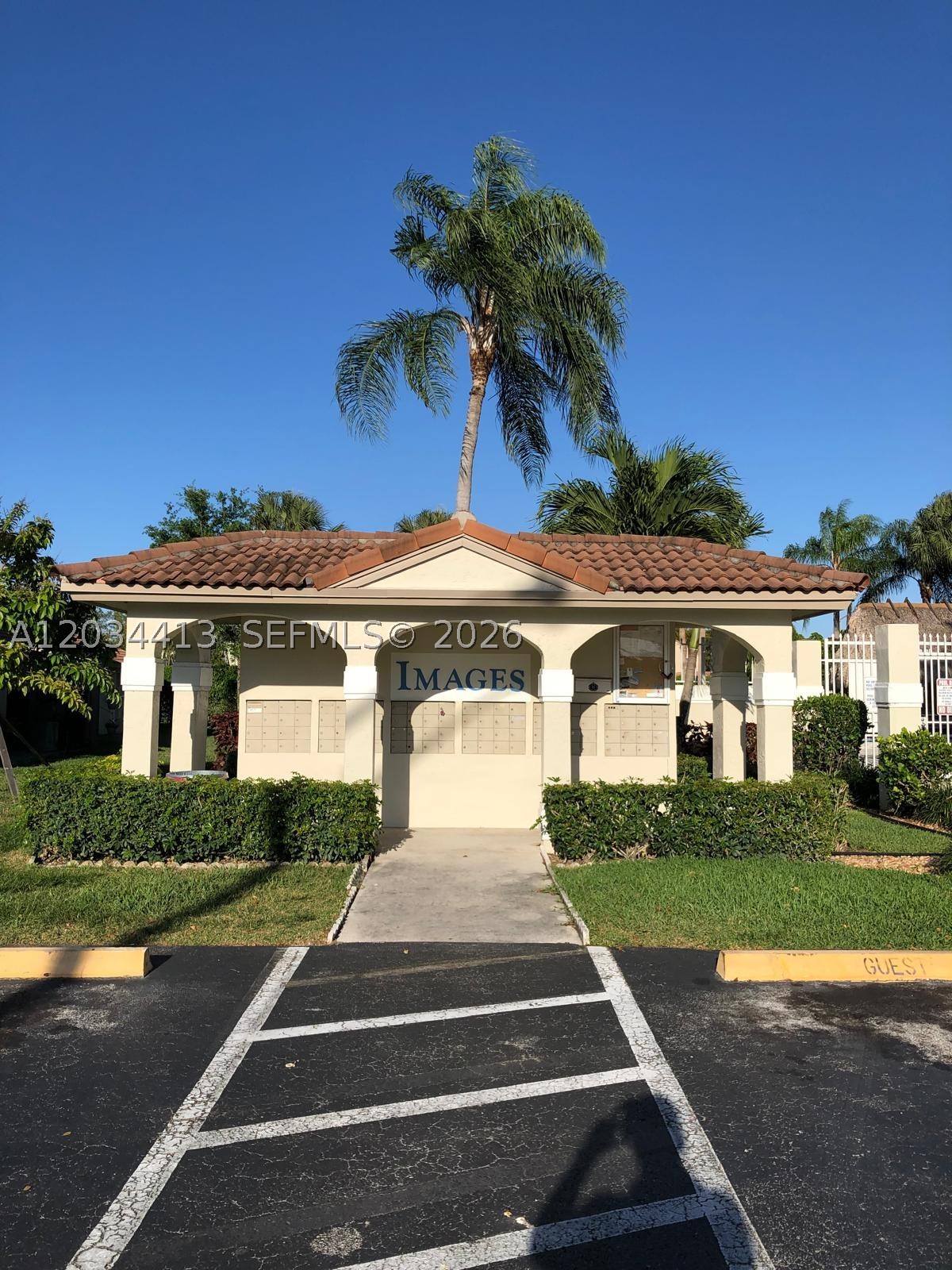 IMAGES AT PEMBROKE POINTE - Residential Lease