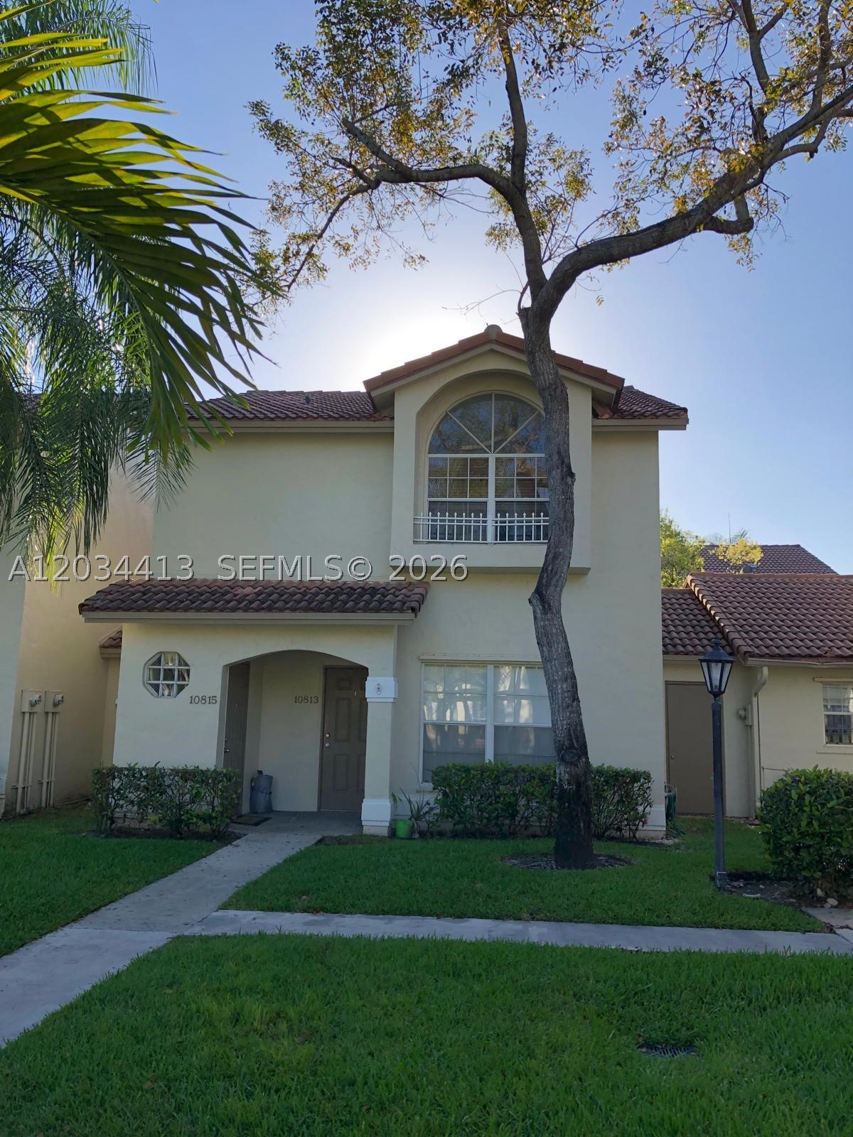 IMAGES AT PEMBROKE POINTE - Residential Lease