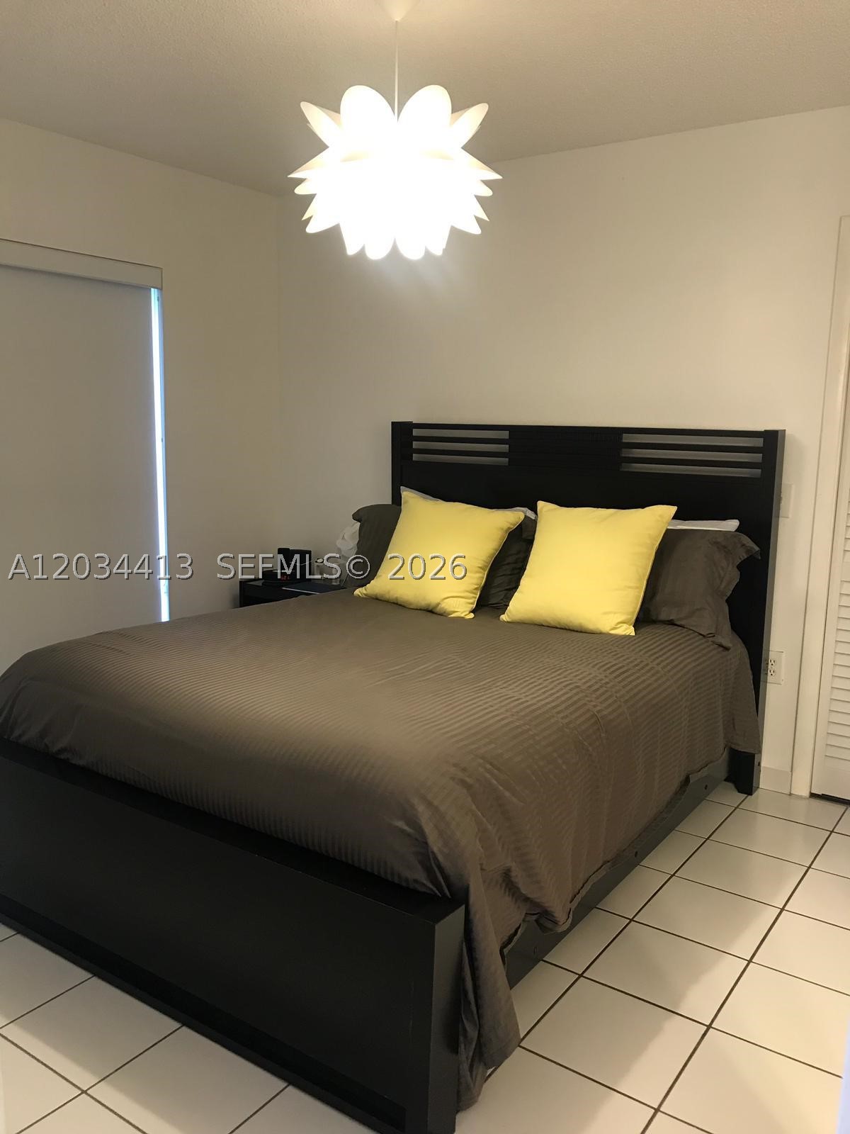 IMAGES AT PEMBROKE POINTE - Residential Lease