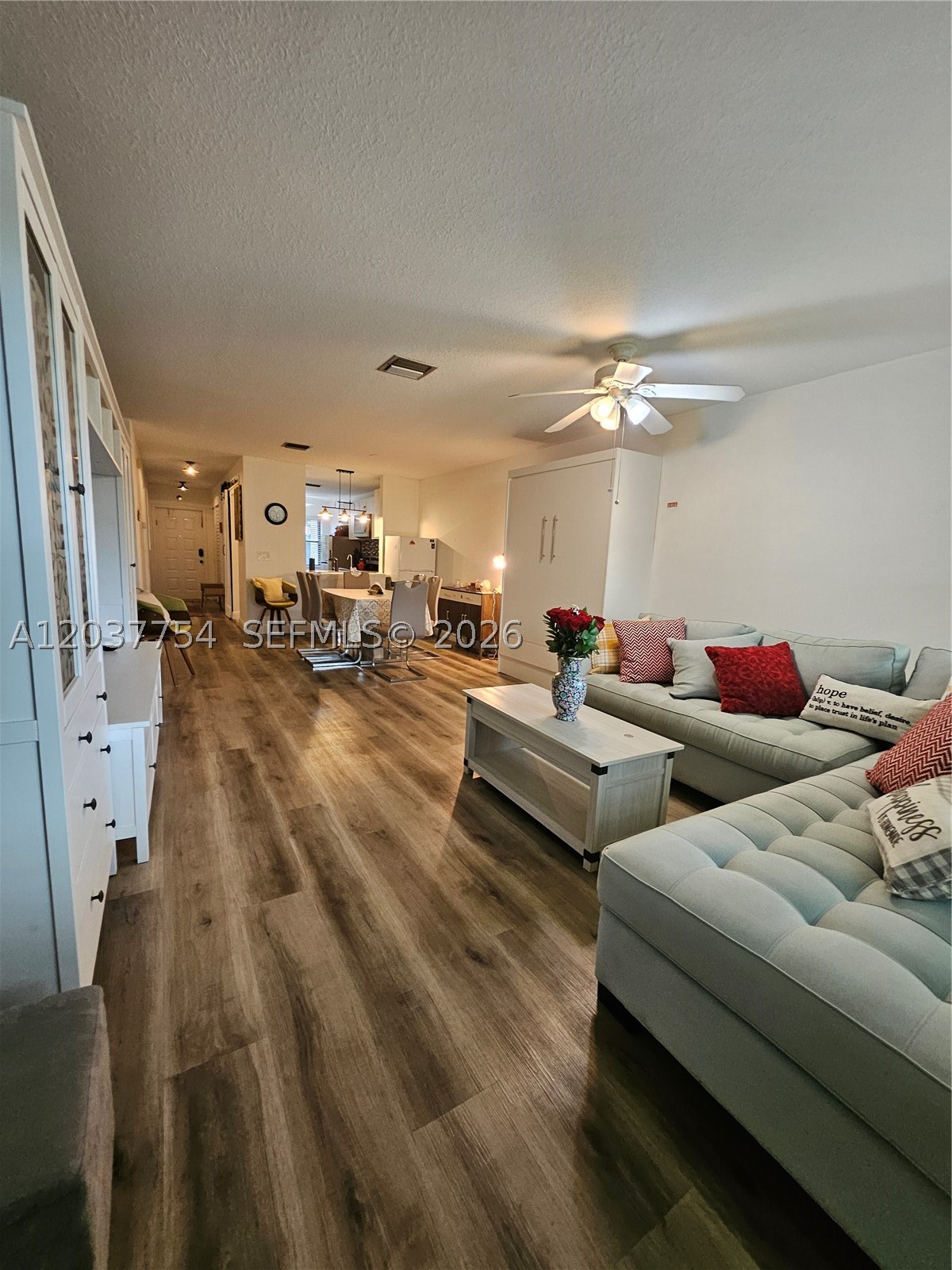 DELRAY OAKS CONDO - Residential Lease