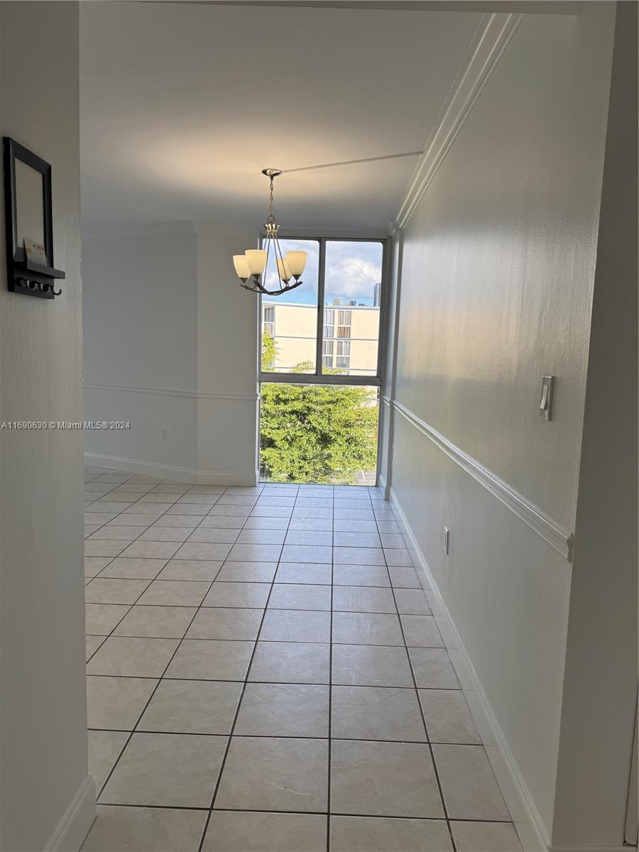 LAS BRISAS@ COUNTRY CLUB - Residential Lease