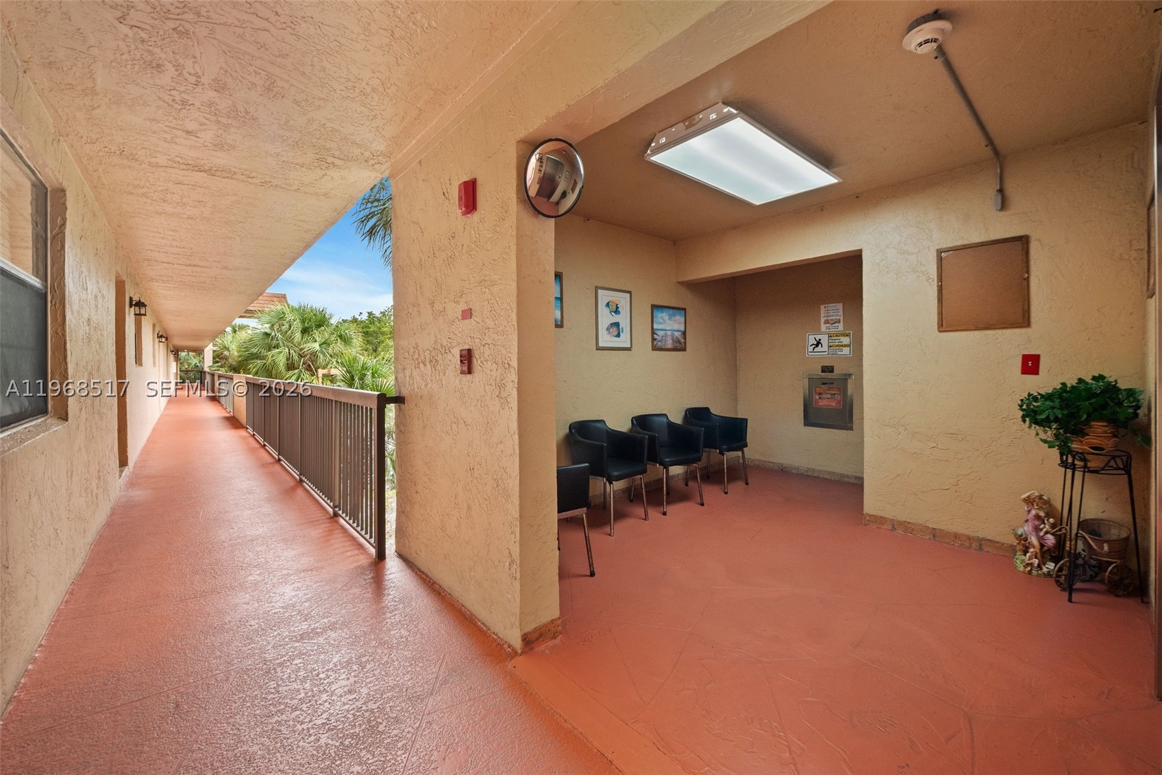 LAKES OF CARRIAGE HILLS - Residential