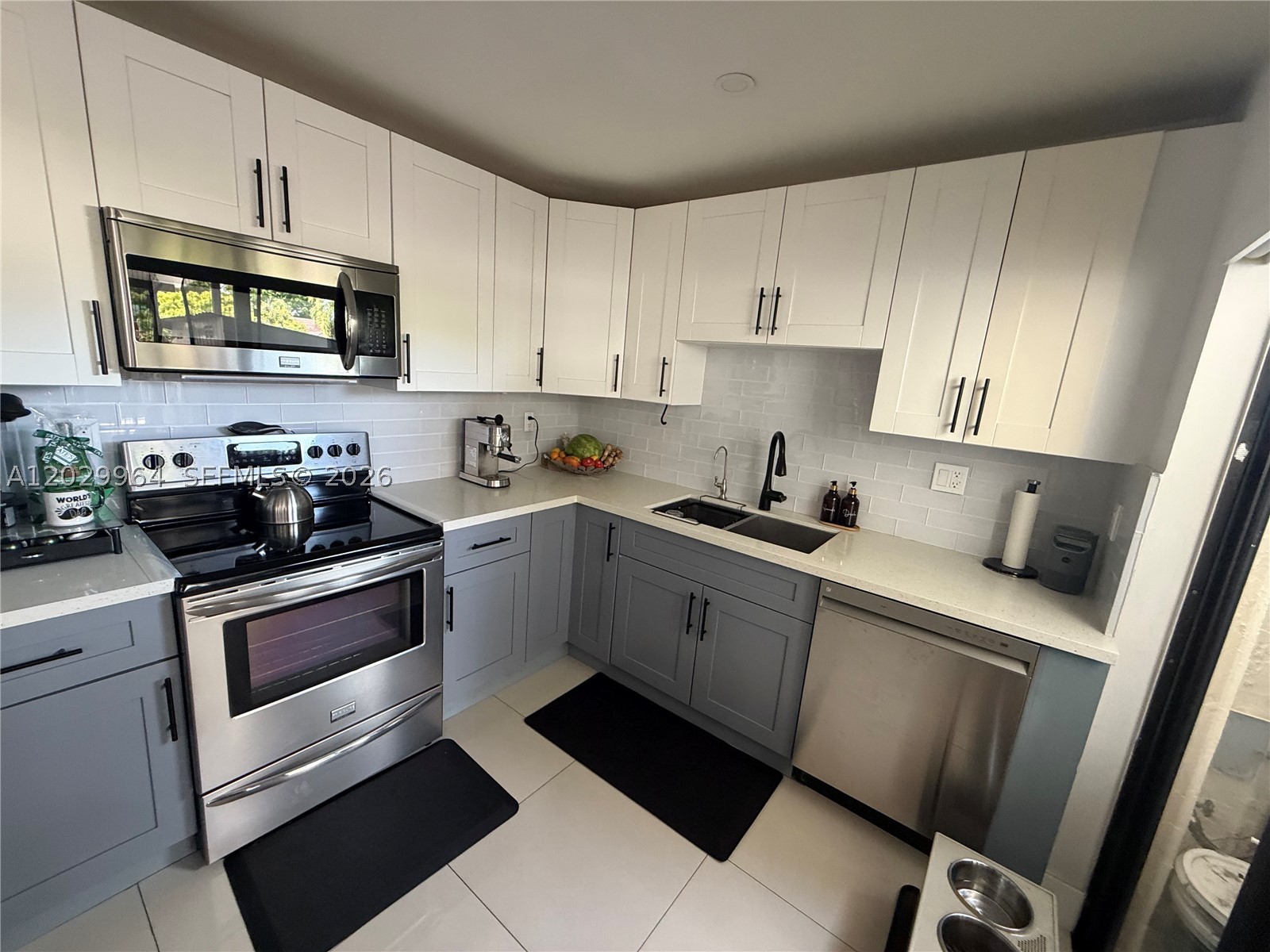 KENDALL WALK - Residential