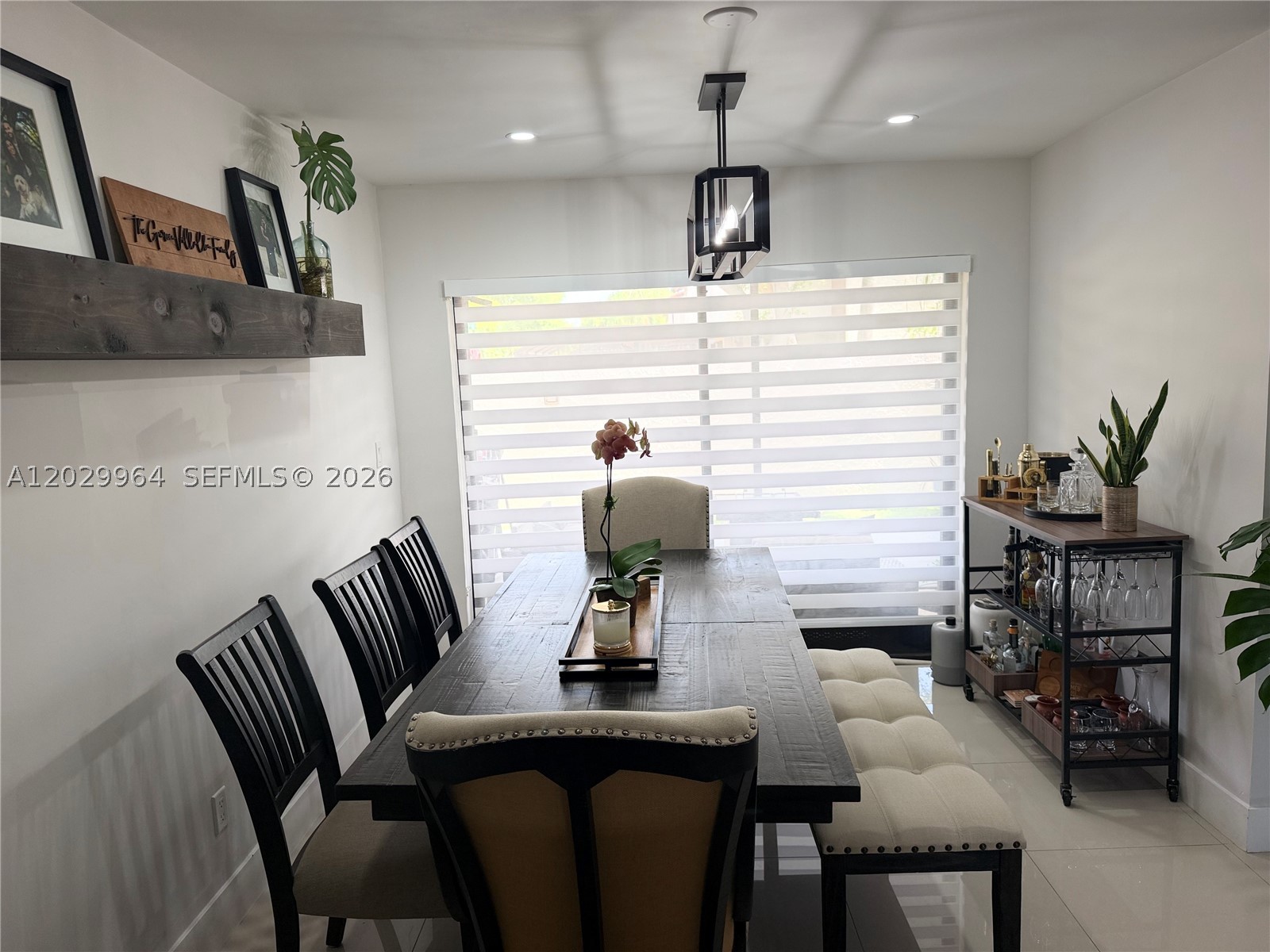 KENDALL WALK - Residential