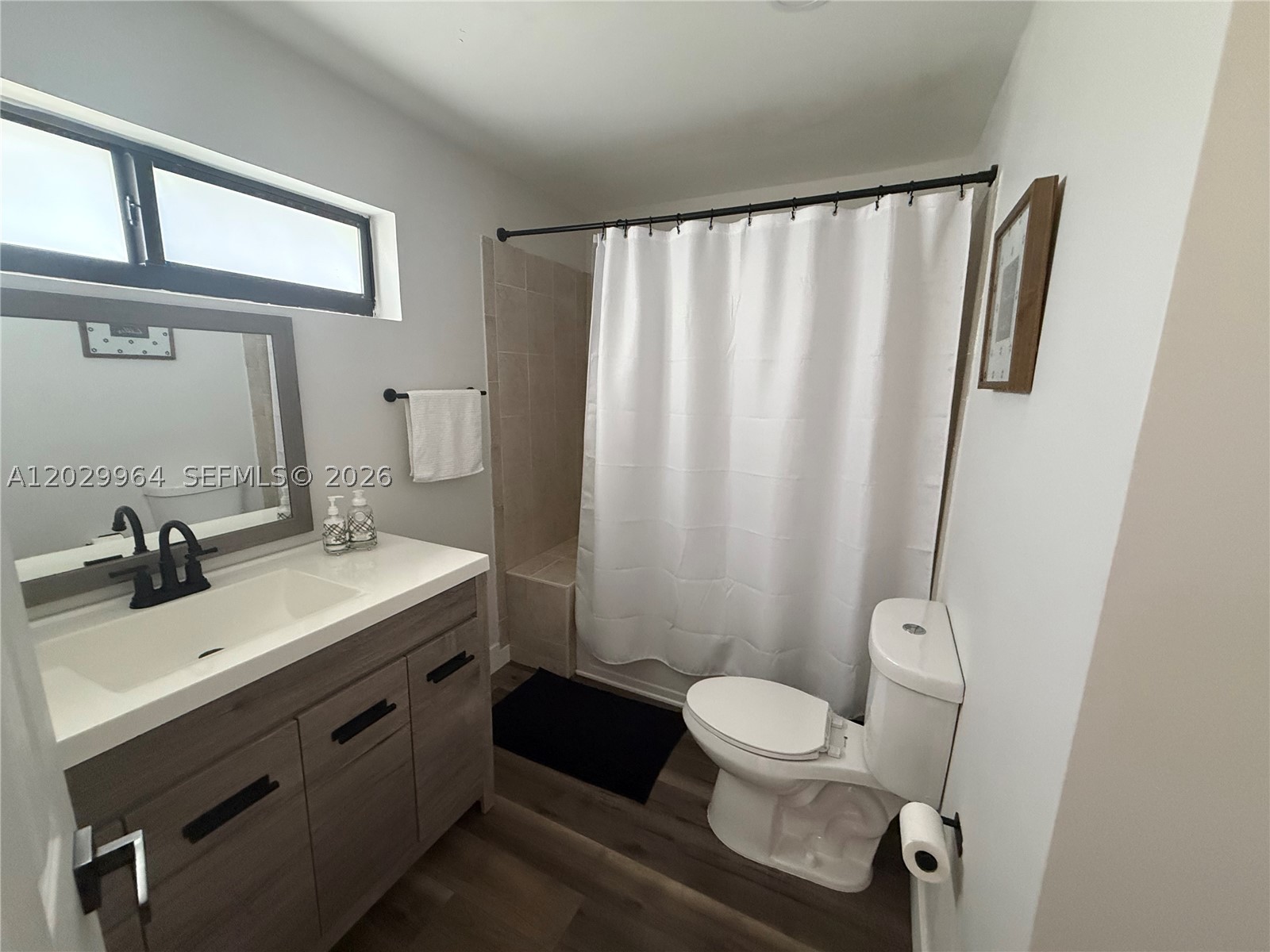 KENDALL WALK - Residential