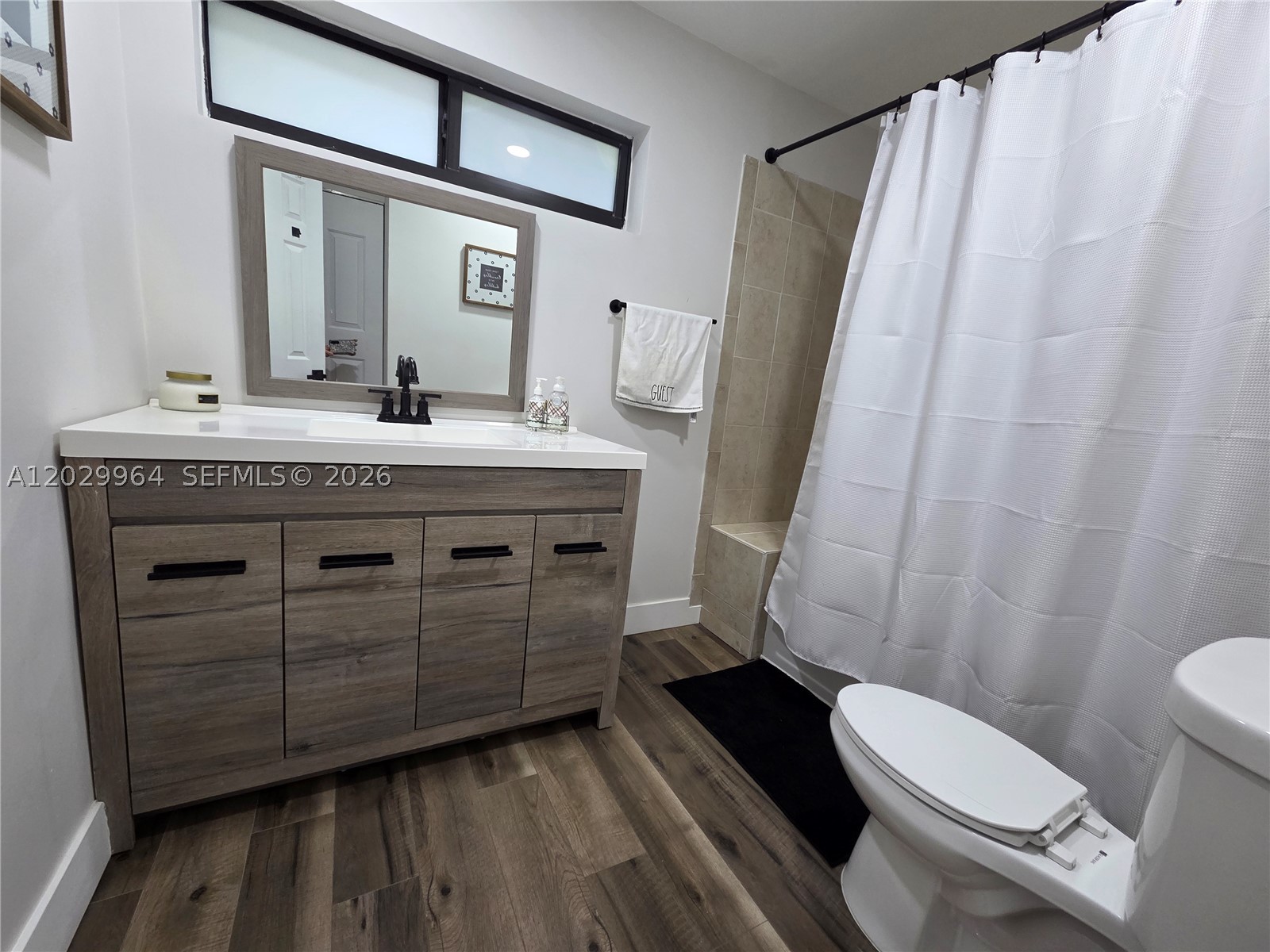 KENDALL WALK - Residential