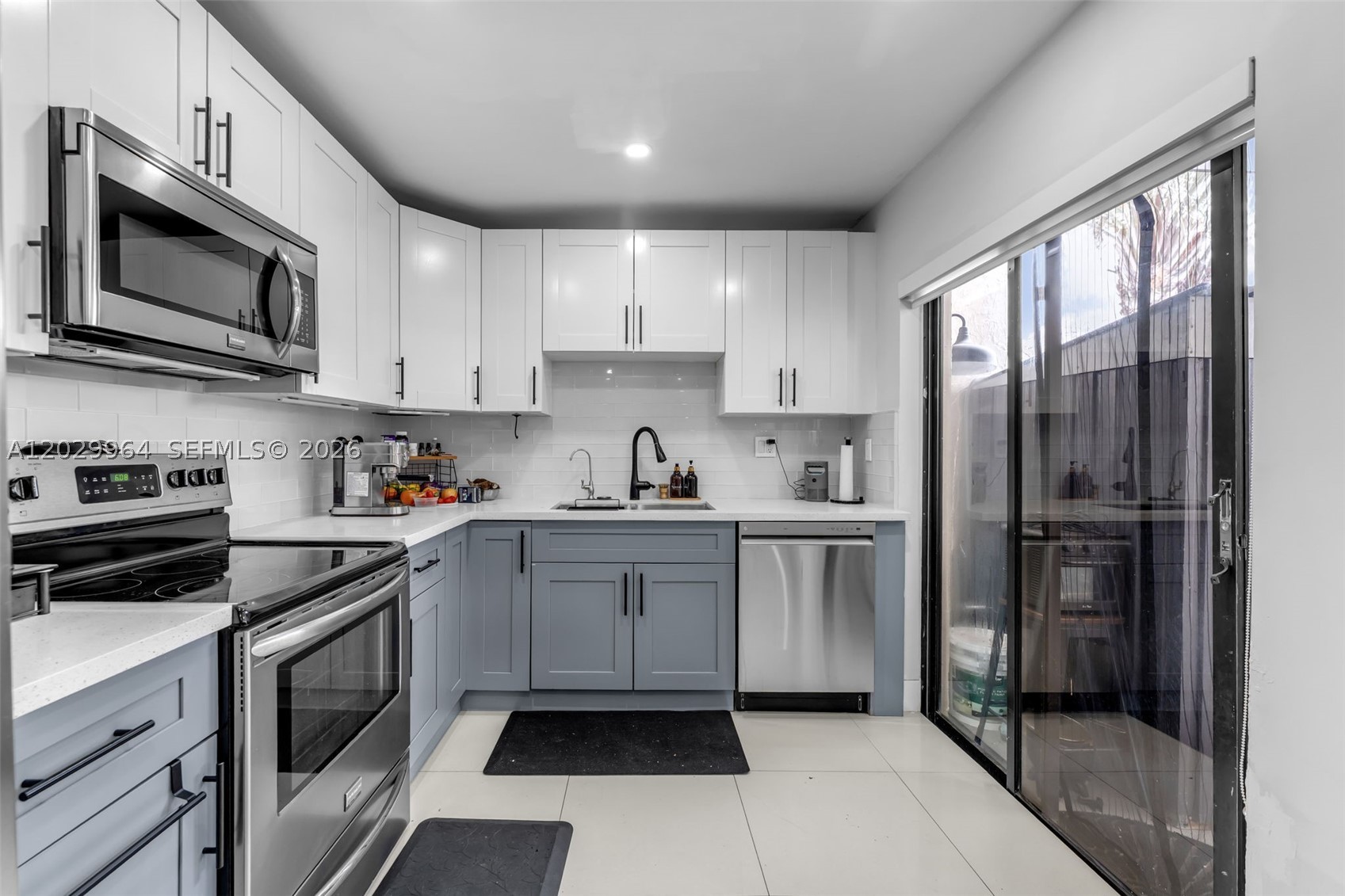 KENDALL WALK - Residential