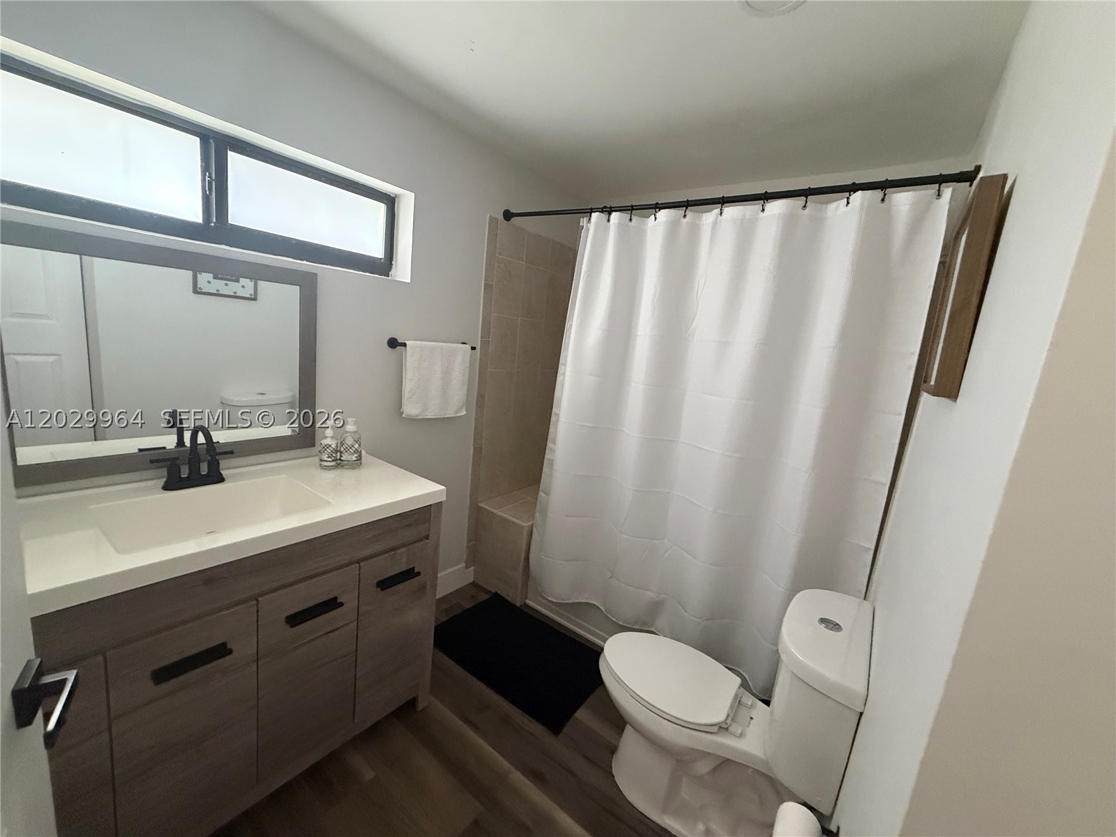 KENDALL WALK - Residential
