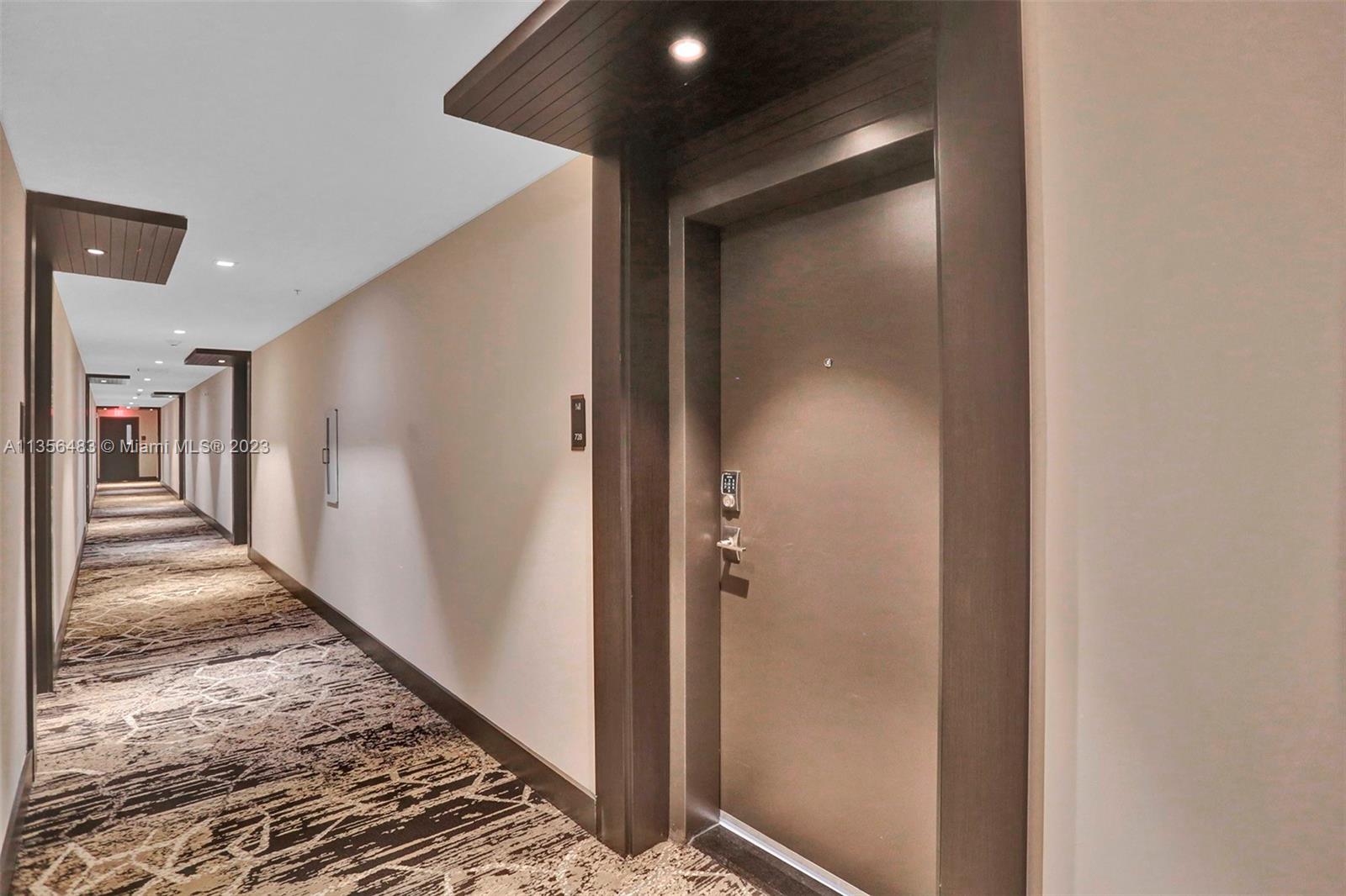 MERRICK MANOR - Residential Lease