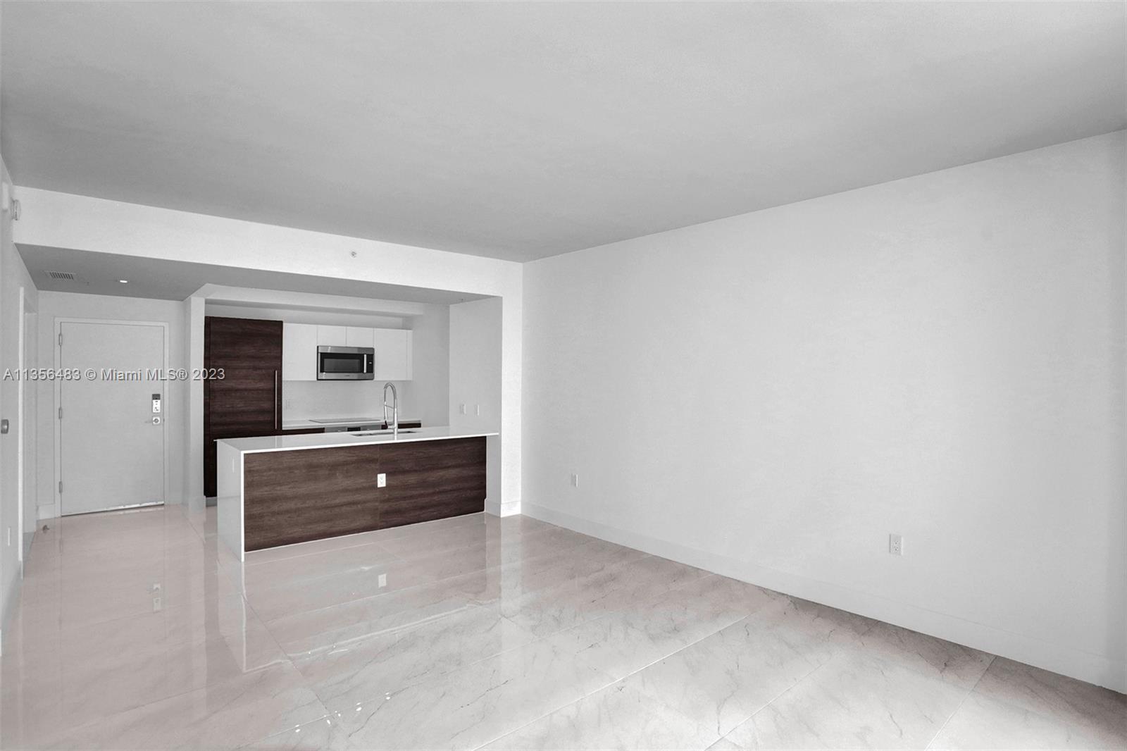 MERRICK MANOR - Residential Lease