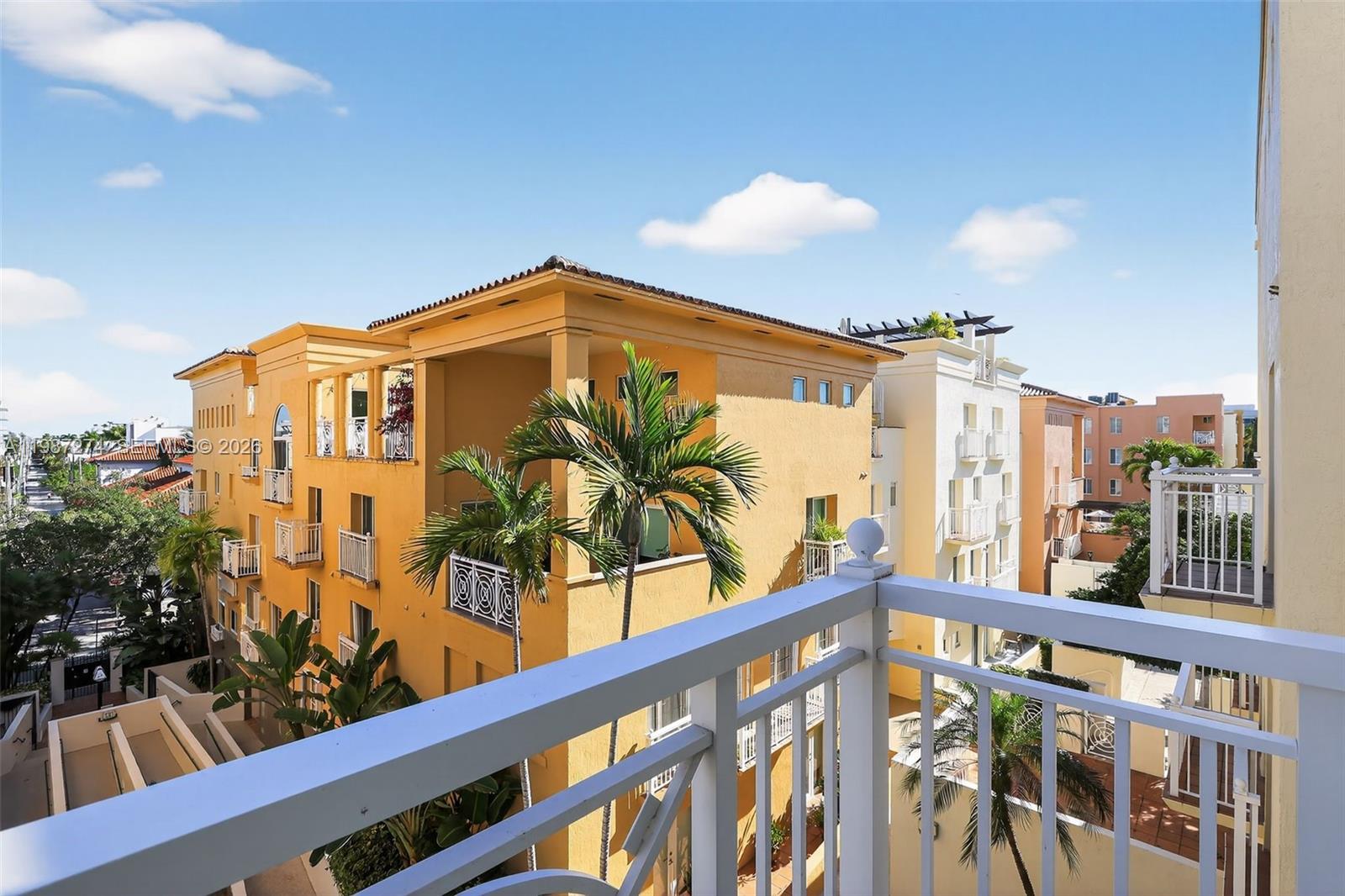 THE COURTS AT SOUTH BEACH - Residential