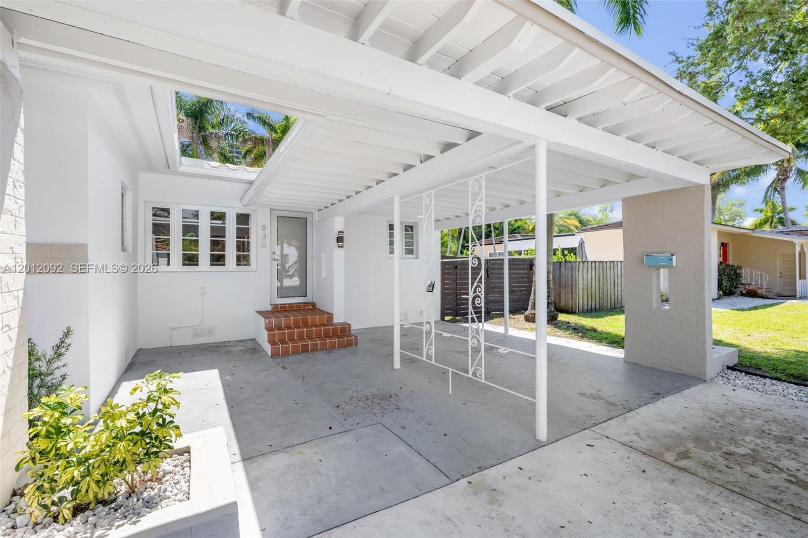WASHINGTON PLACE - Residential