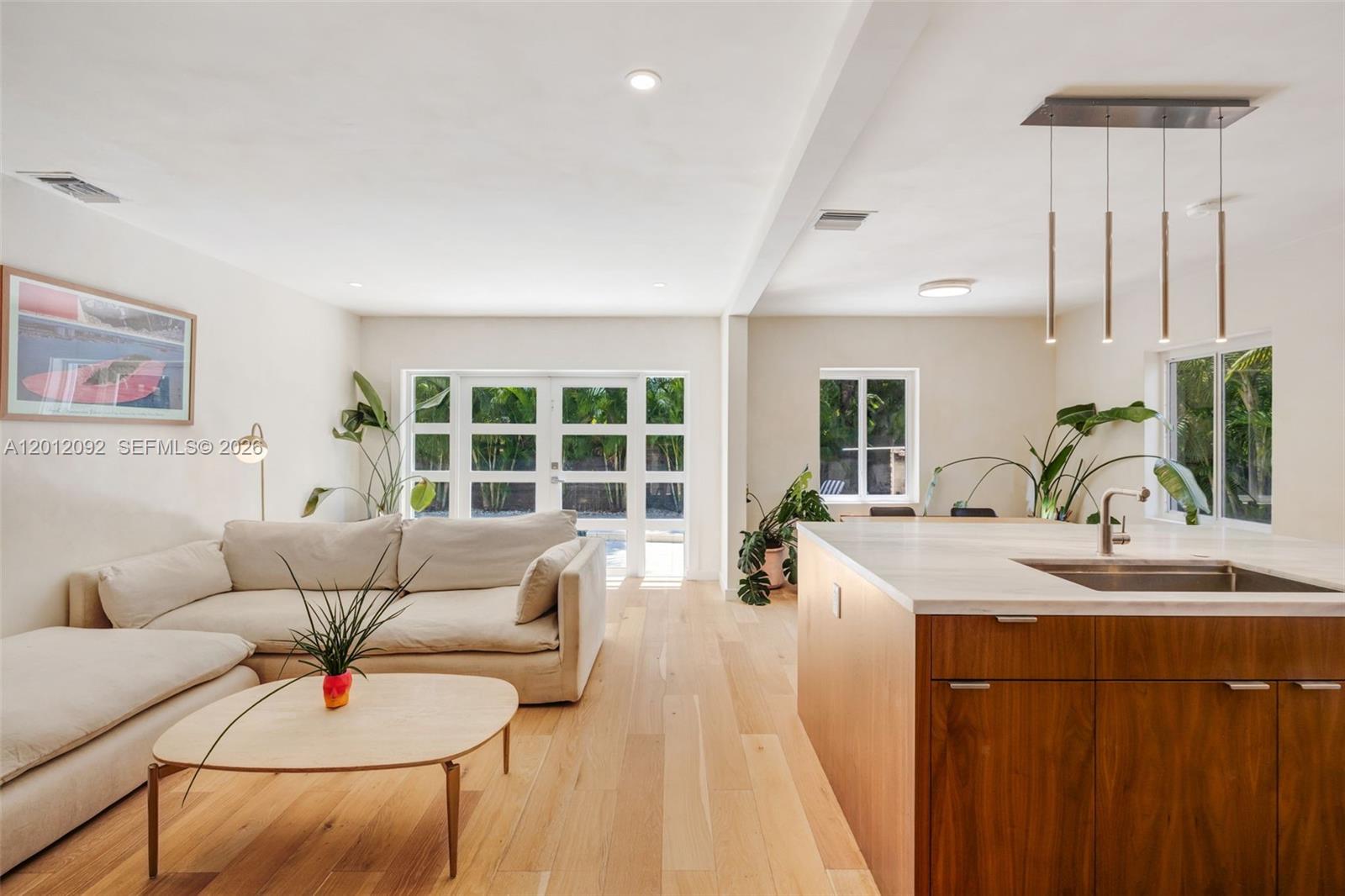 WASHINGTON PLACE - Residential