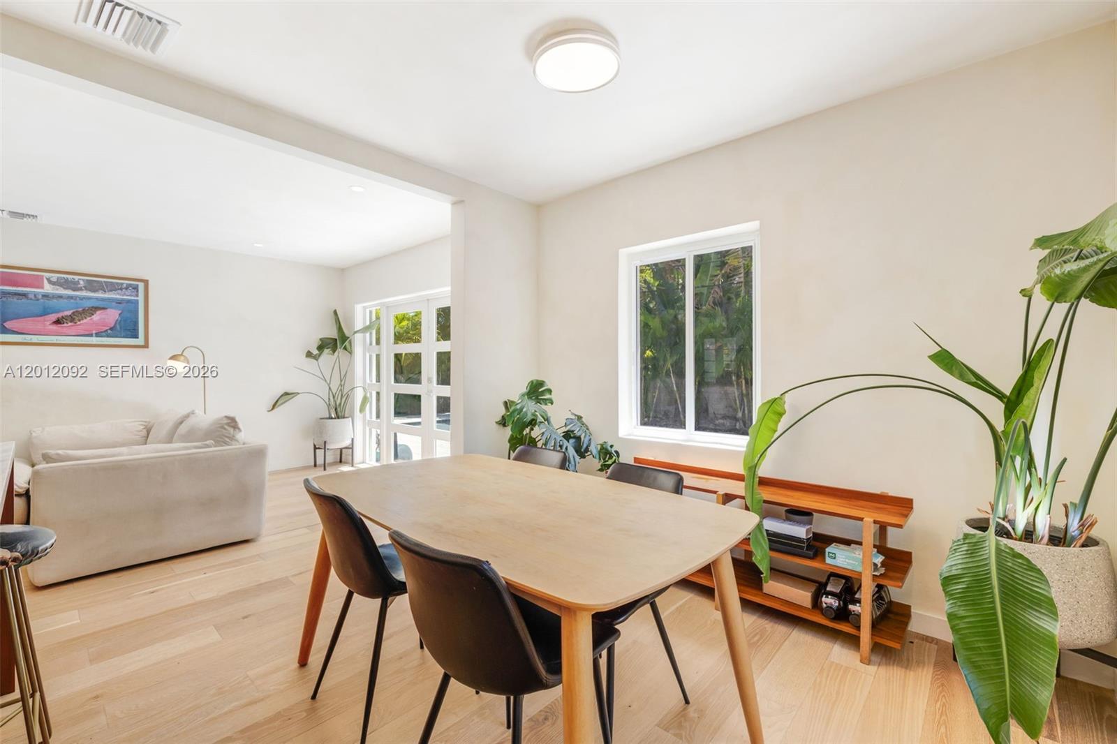 WASHINGTON PLACE - Residential