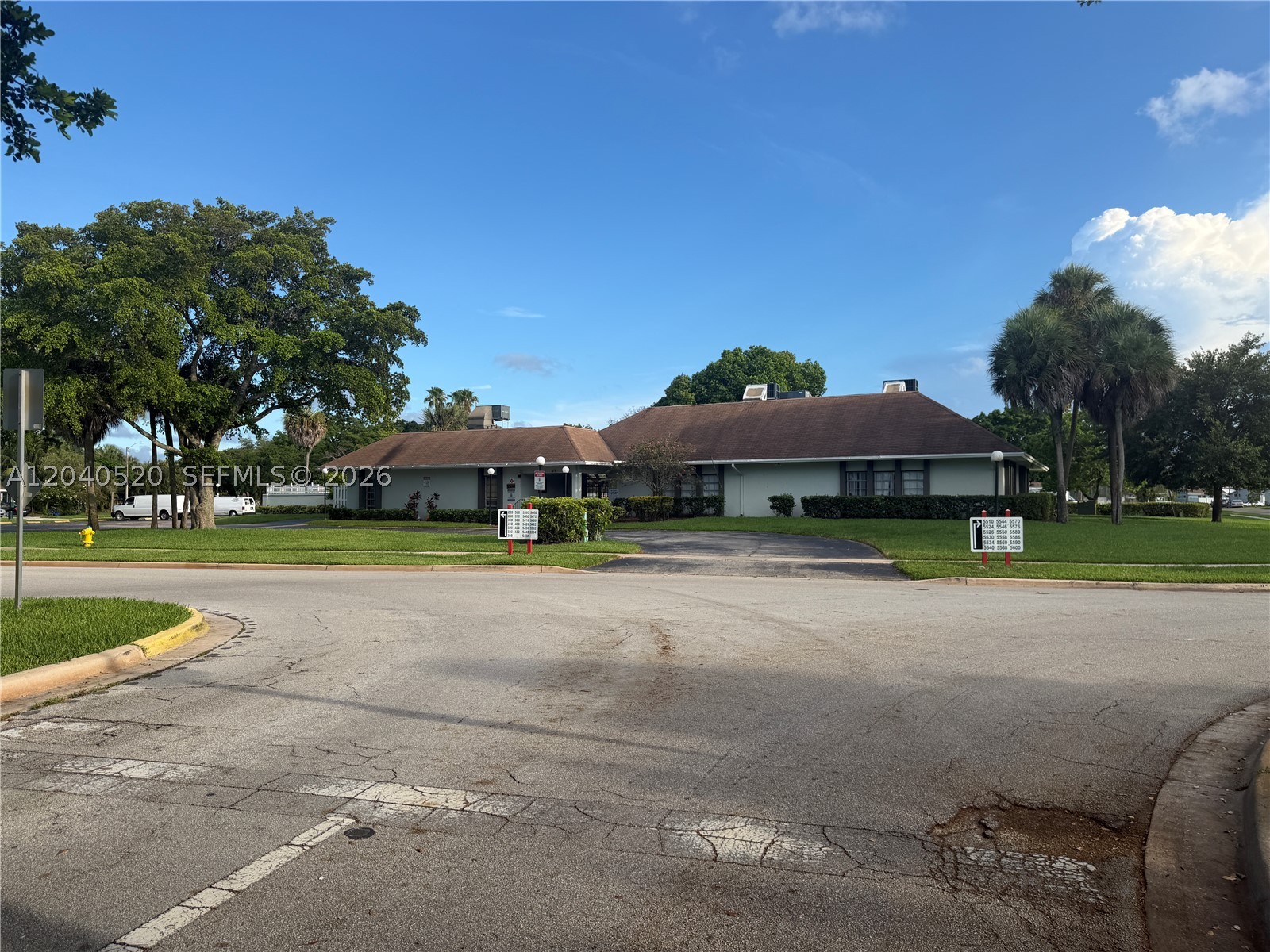 LAKEWOOD ON THE GREEN SEC - Residential