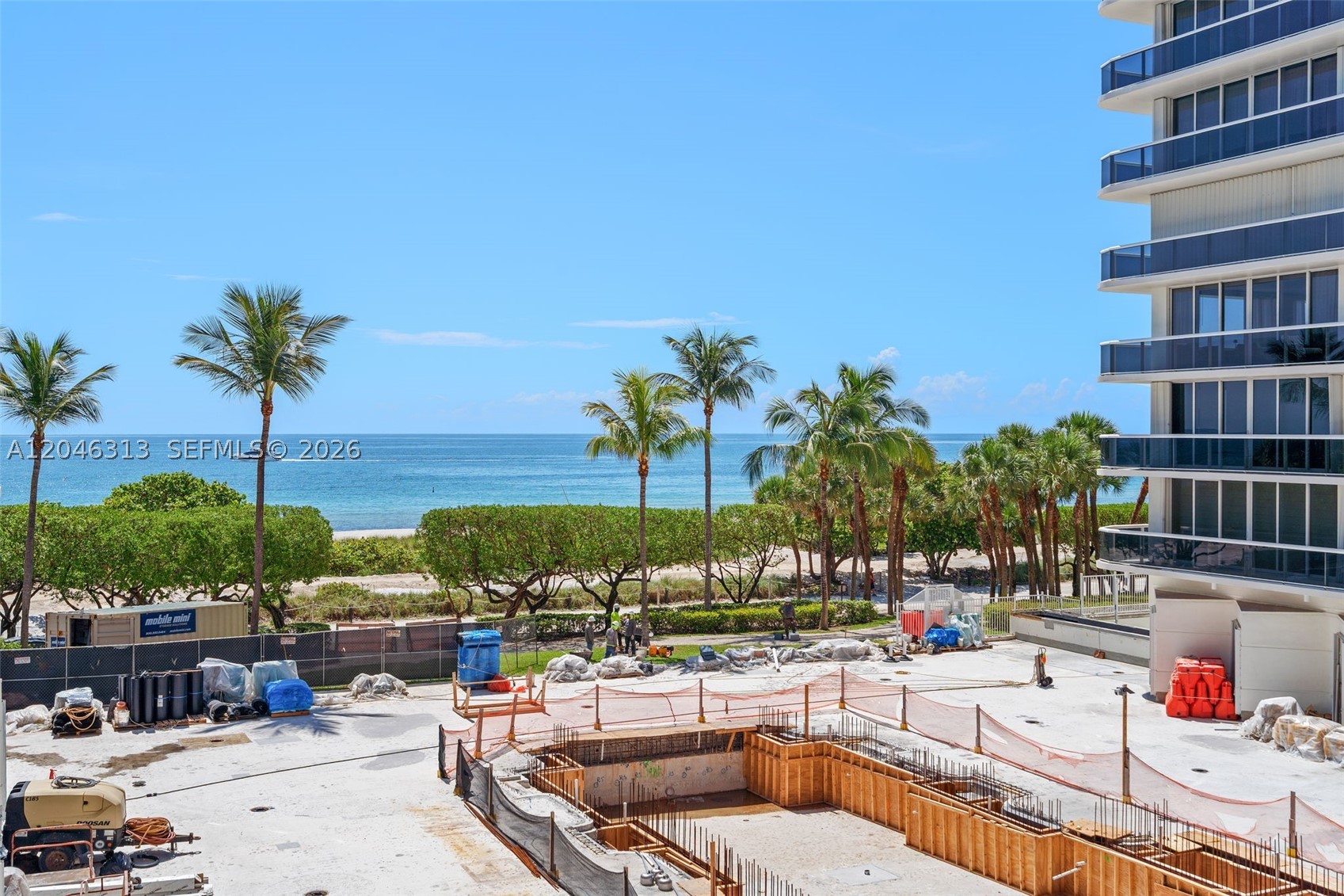 SOLIMAR CONDO - Residential