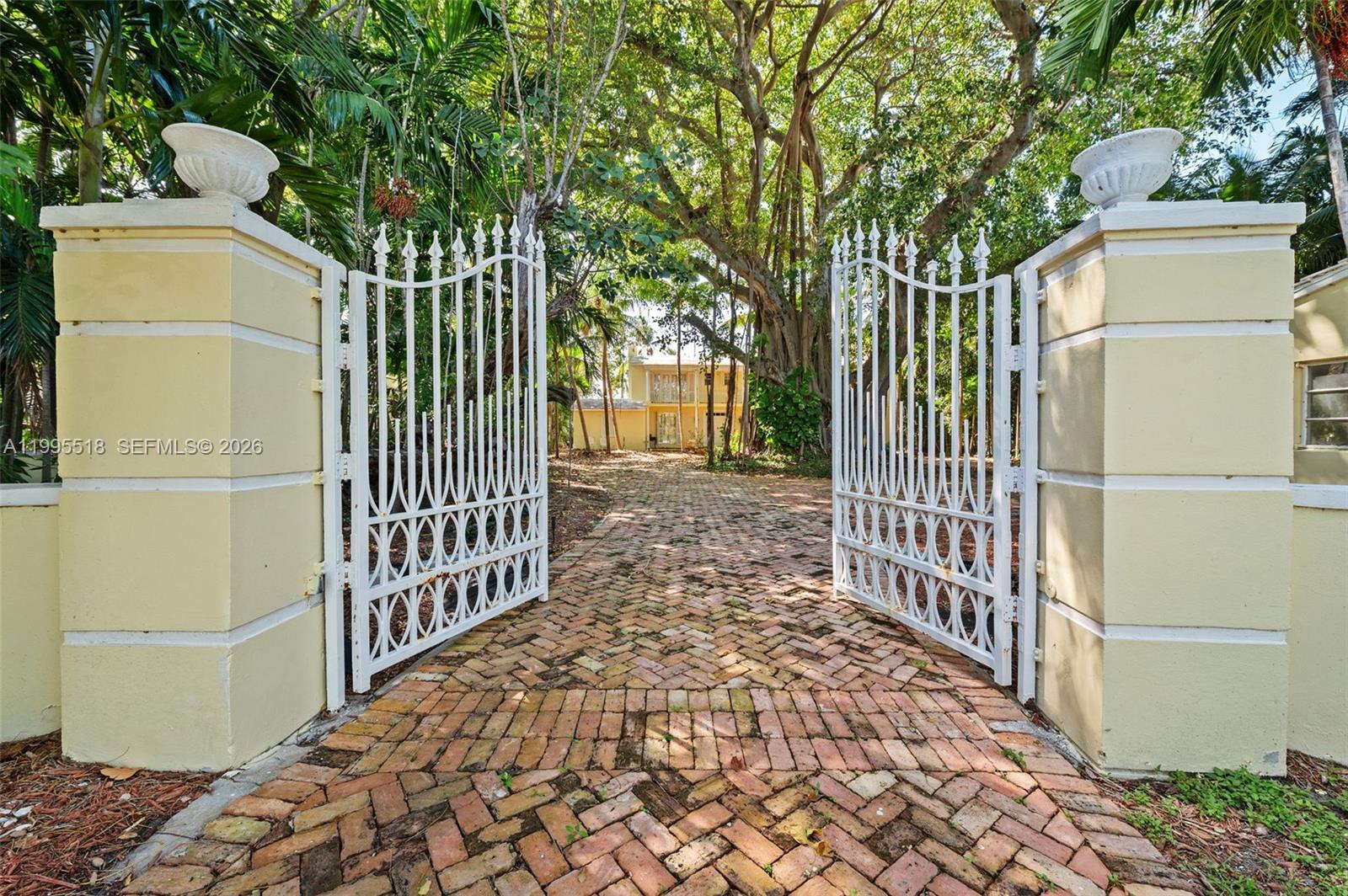 BAL HARBOUR RESIDENTIAL S - Residential