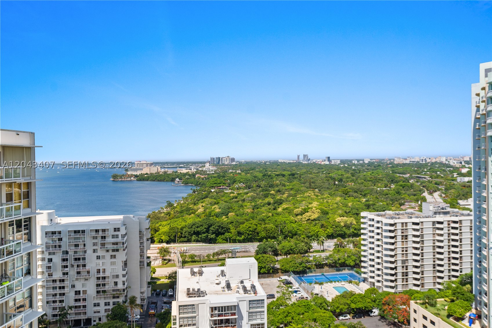 BRICKELL TOWNHOUSE CONDO - Residential
