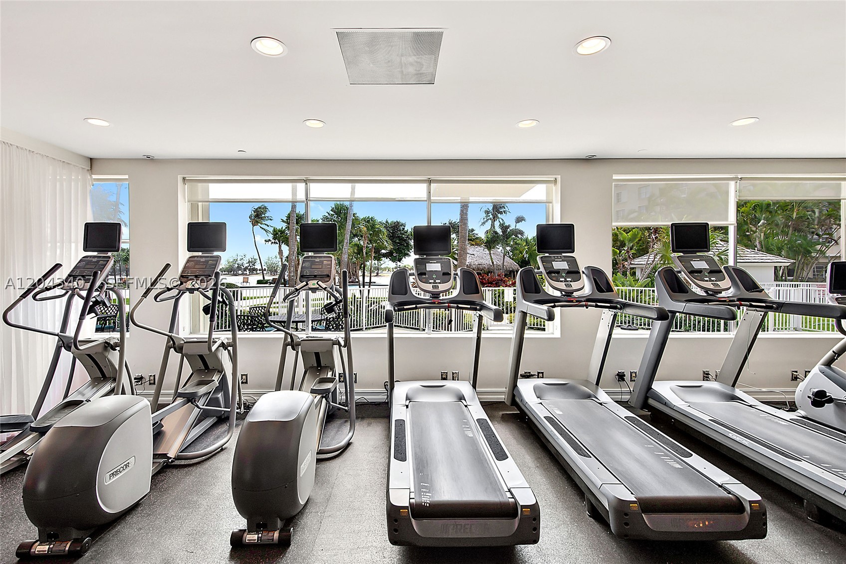 BRICKELL TOWNHOUSE CONDO - Residential