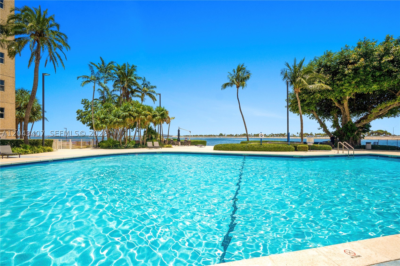 BRICKELL TOWNHOUSE CONDO - Residential