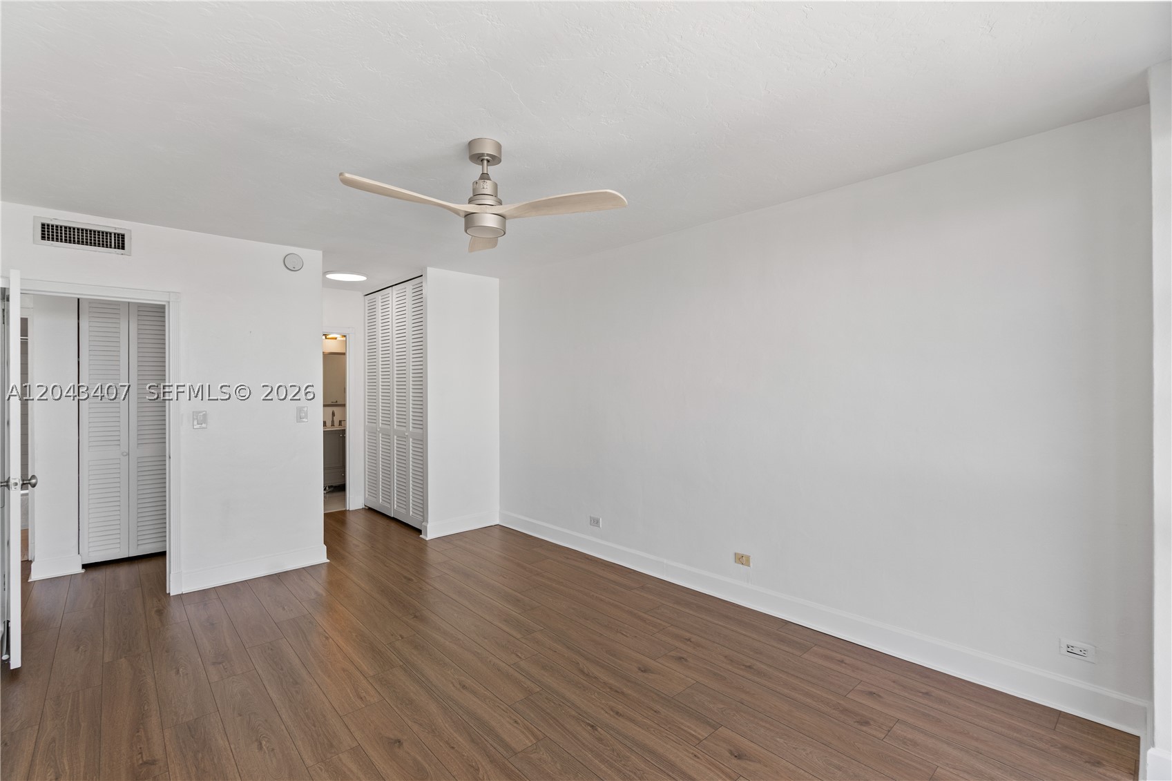 BRICKELL TOWNHOUSE CONDO - Residential