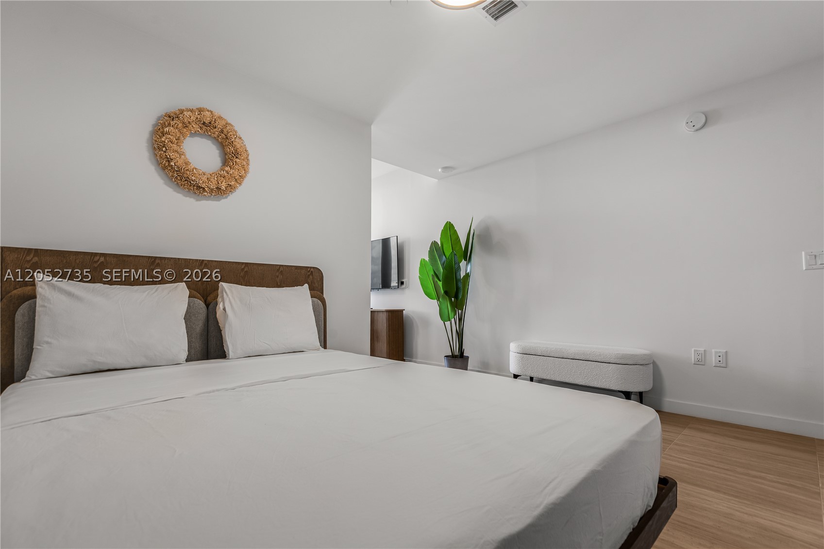 72 Park - Residential