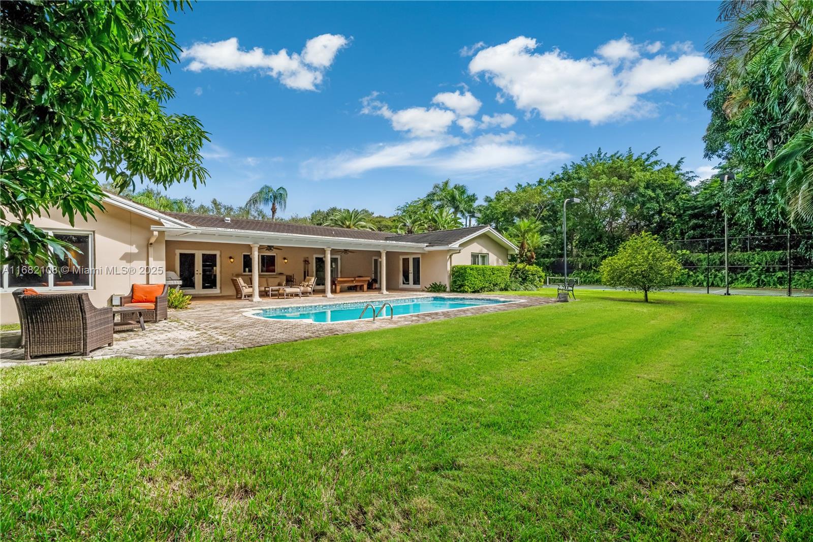 FELIX PARK HOME ACRES - Residential