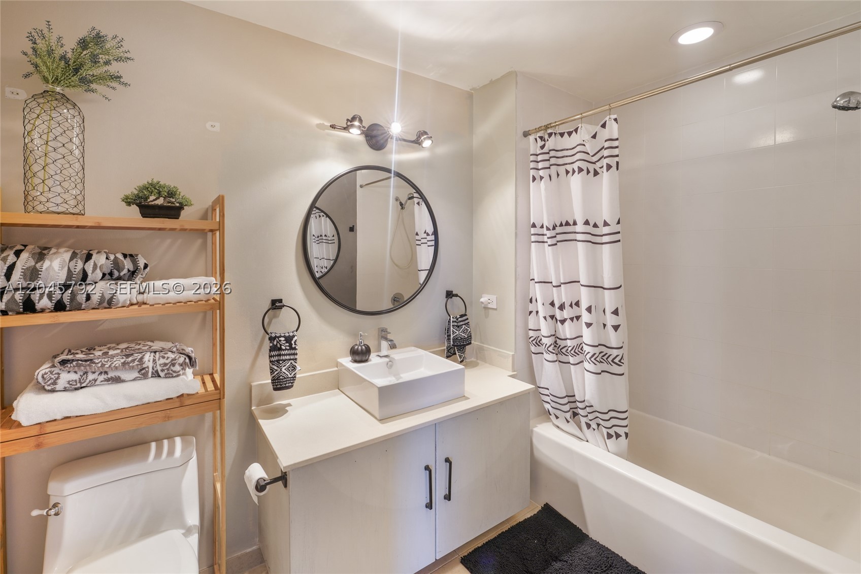 FOUR MIDTOWN MIAMI CONDO - Residential