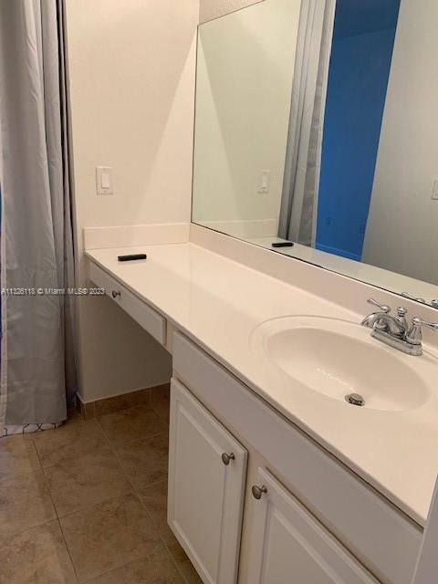 ANTIGUA AT OASIS - Residential Lease