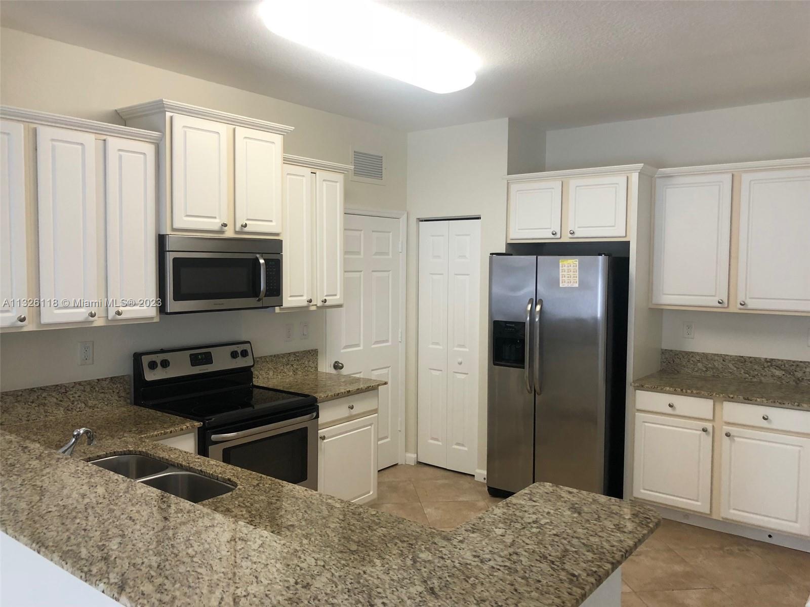ANTIGUA AT OASIS - Residential Lease
