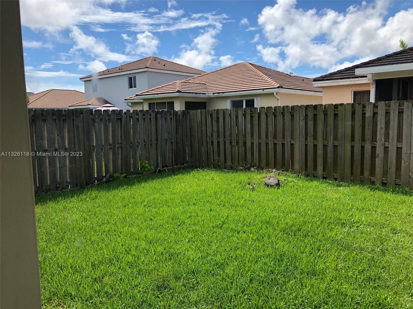 ANTIGUA AT OASIS - Residential Lease