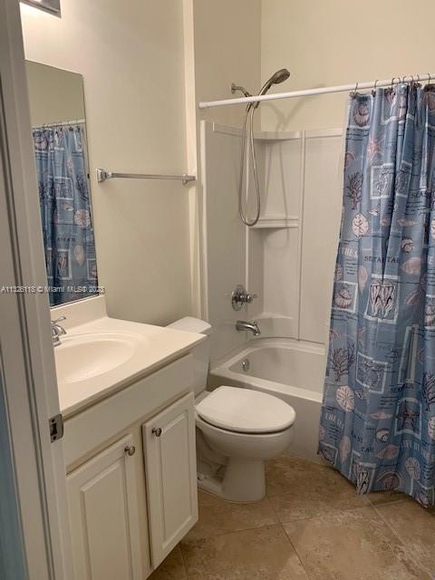 ANTIGUA AT OASIS - Residential Lease