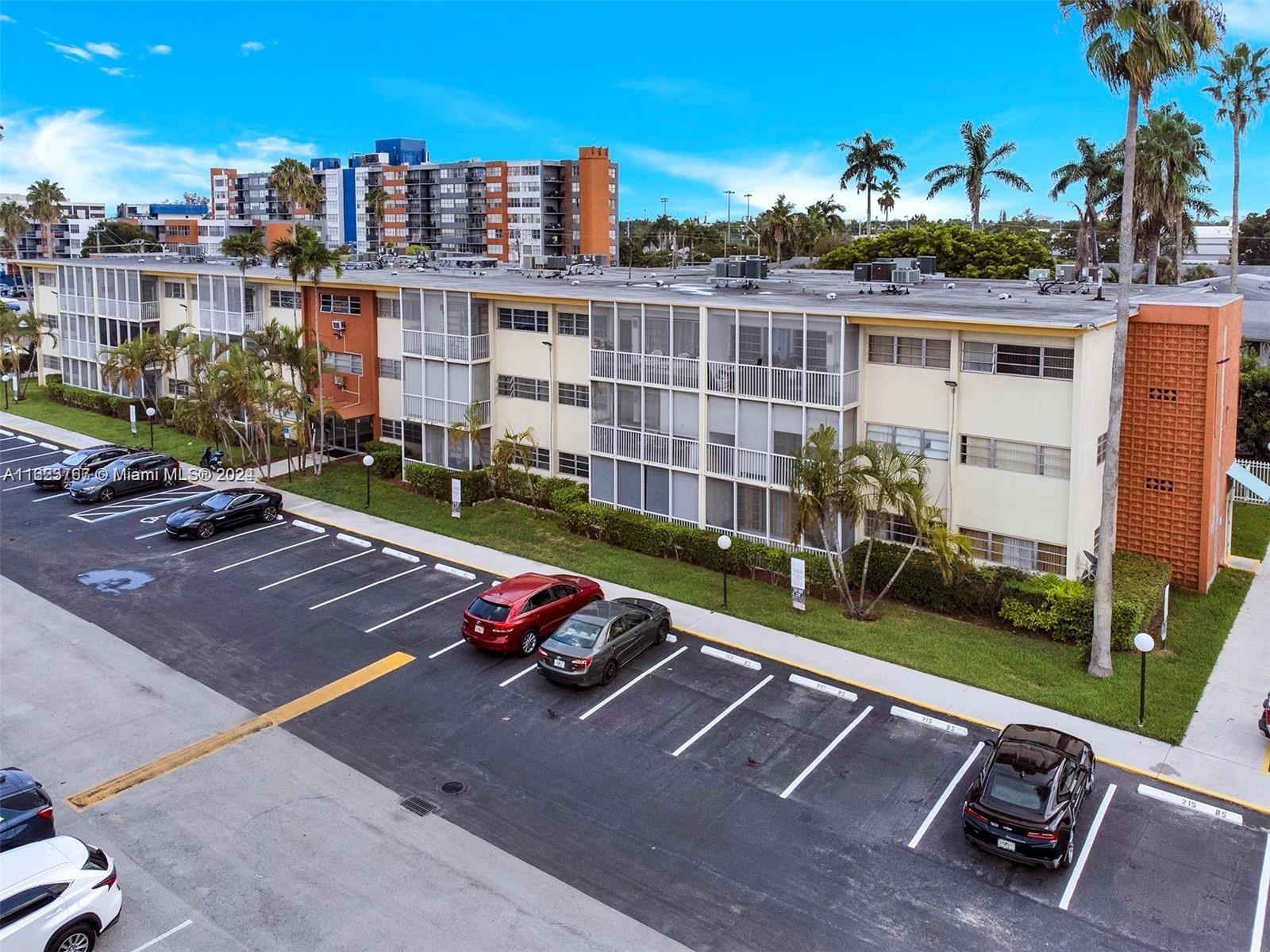 FOUNTAINVIEW CONDO - Residential