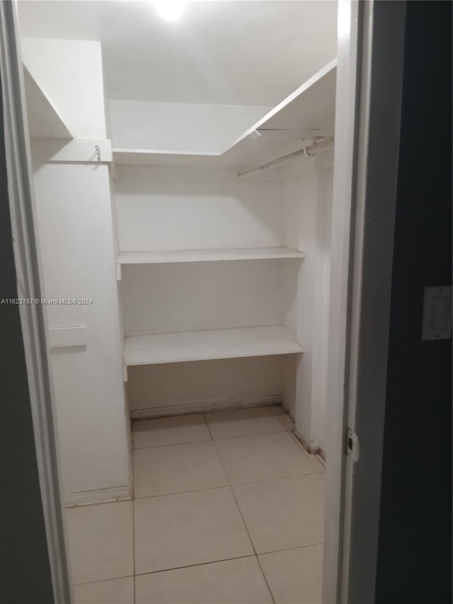 FOUNTAINVIEW CONDO - Residential